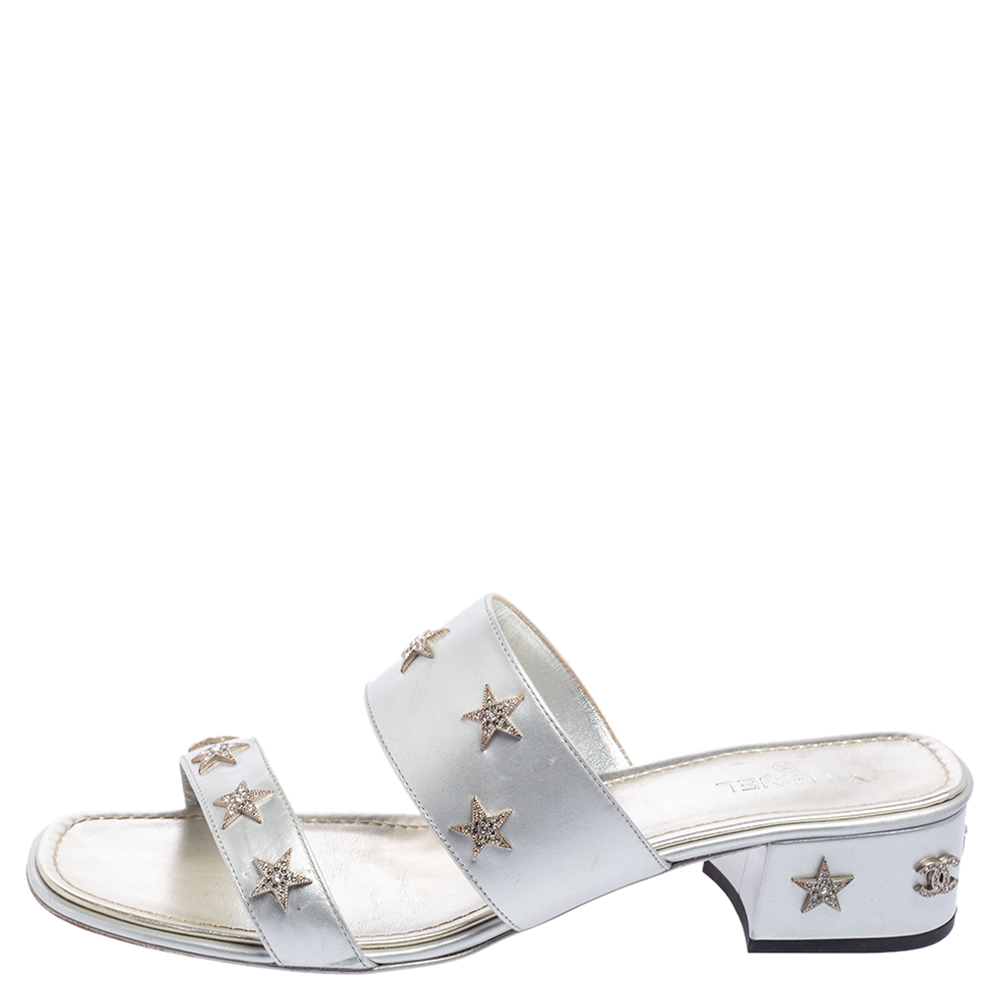 

Chanel Silver Leather Embellished Slide Sandals Size