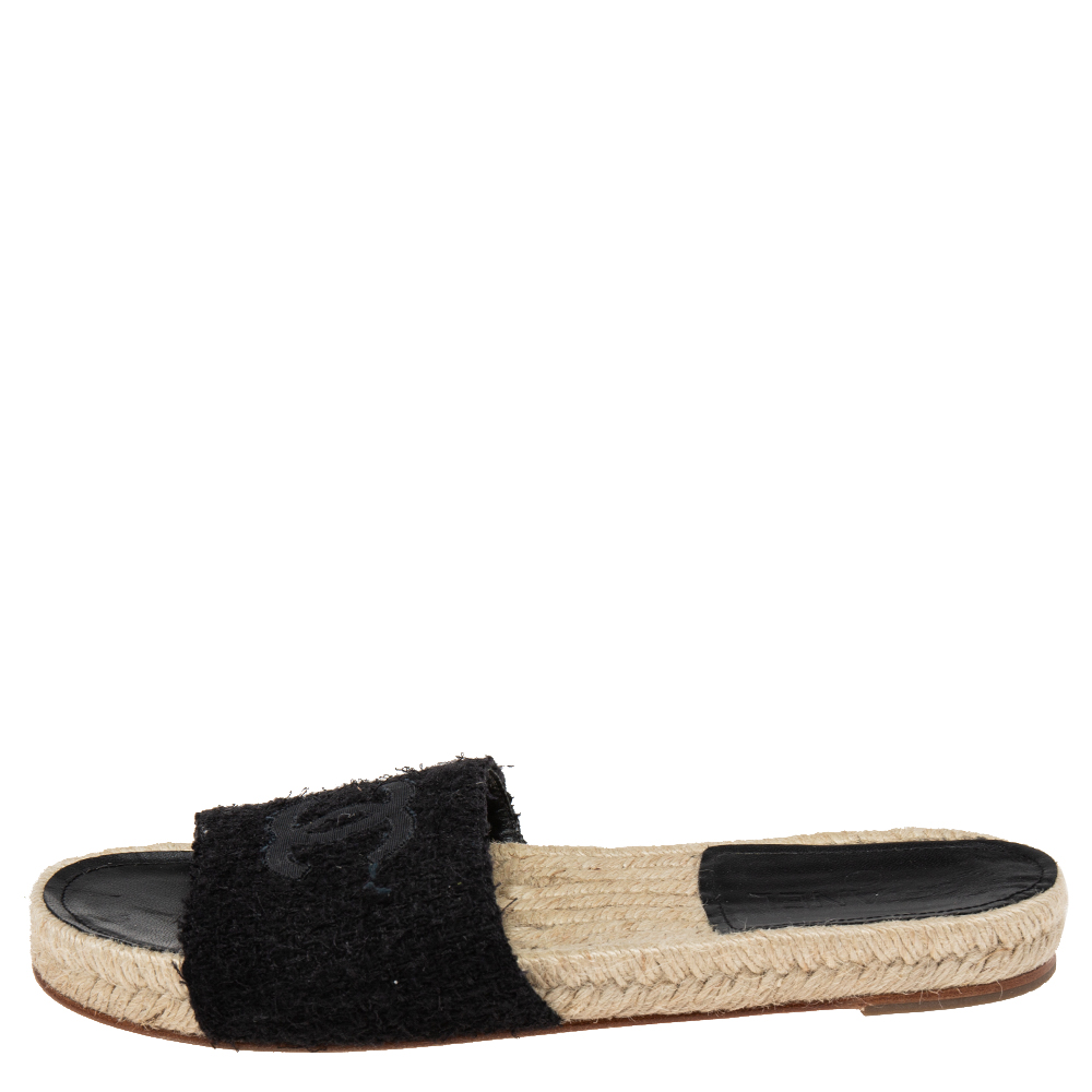 

Chanel Black Tweed CC Flat Espadrille Slides Size