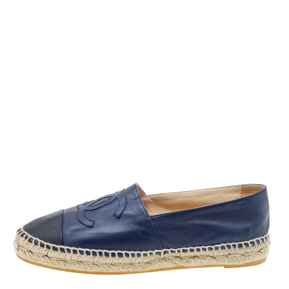 

Chanel Navy Blue/Black Leather CC Cap Toe Espadrille Flats Size