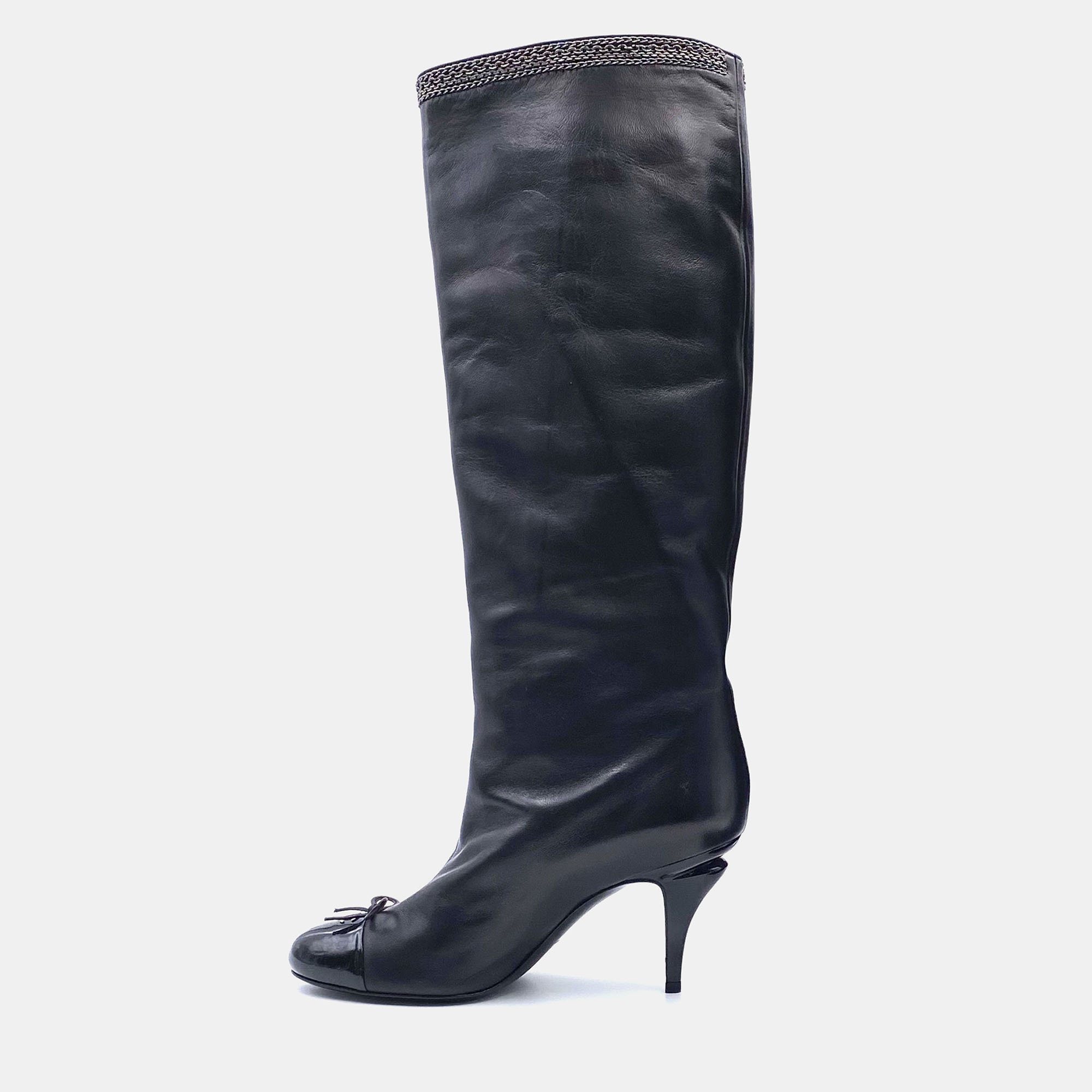 pre owned chanel boots