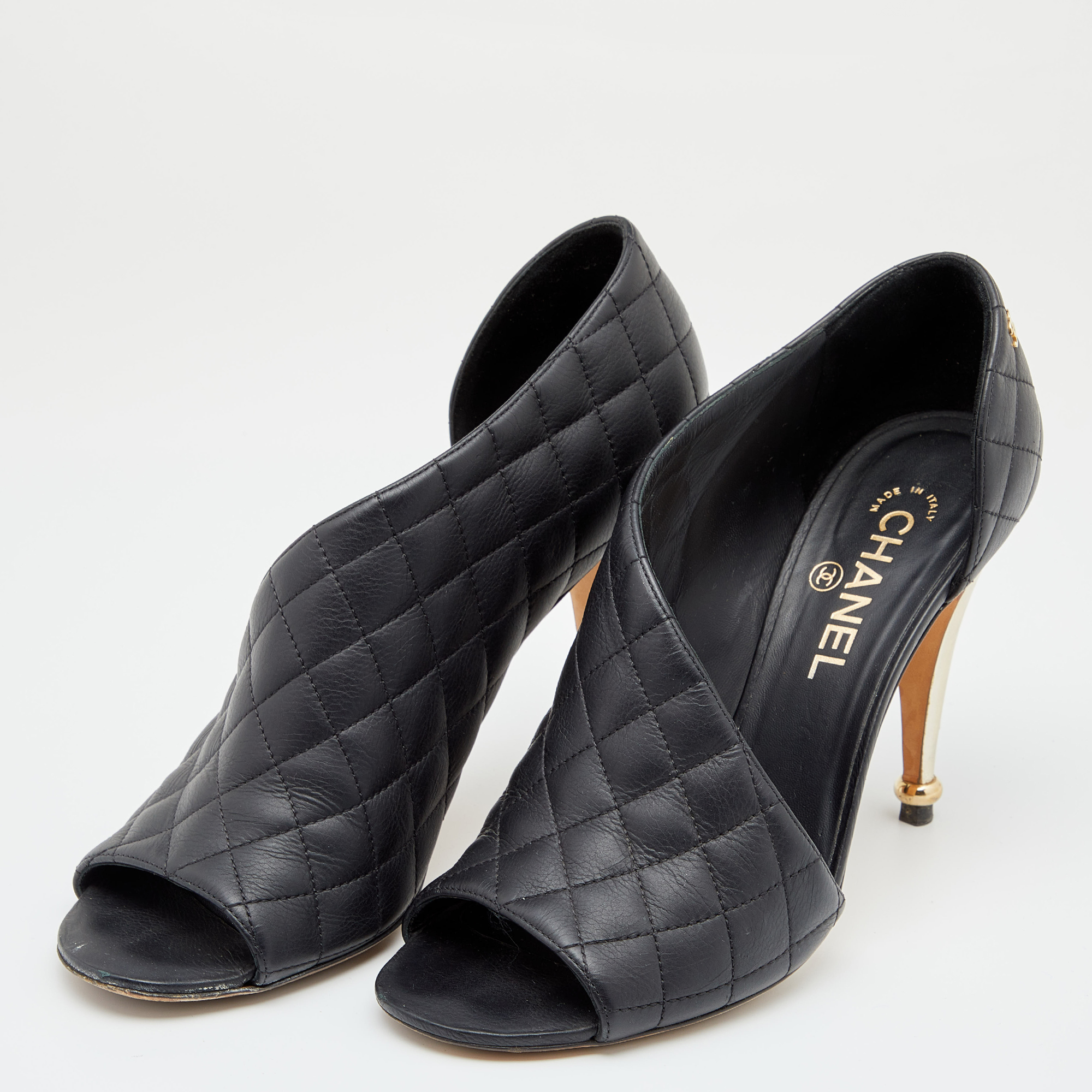 

Chanel Black Quilted Leather CC D'orsay Peep Toe Pumps Size