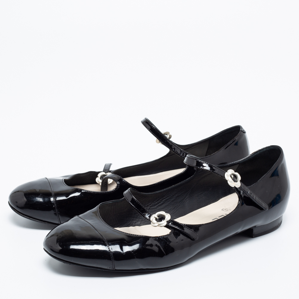 

Chanel Black Patent Leather Cap Toe Strappy Ballet Flats Size