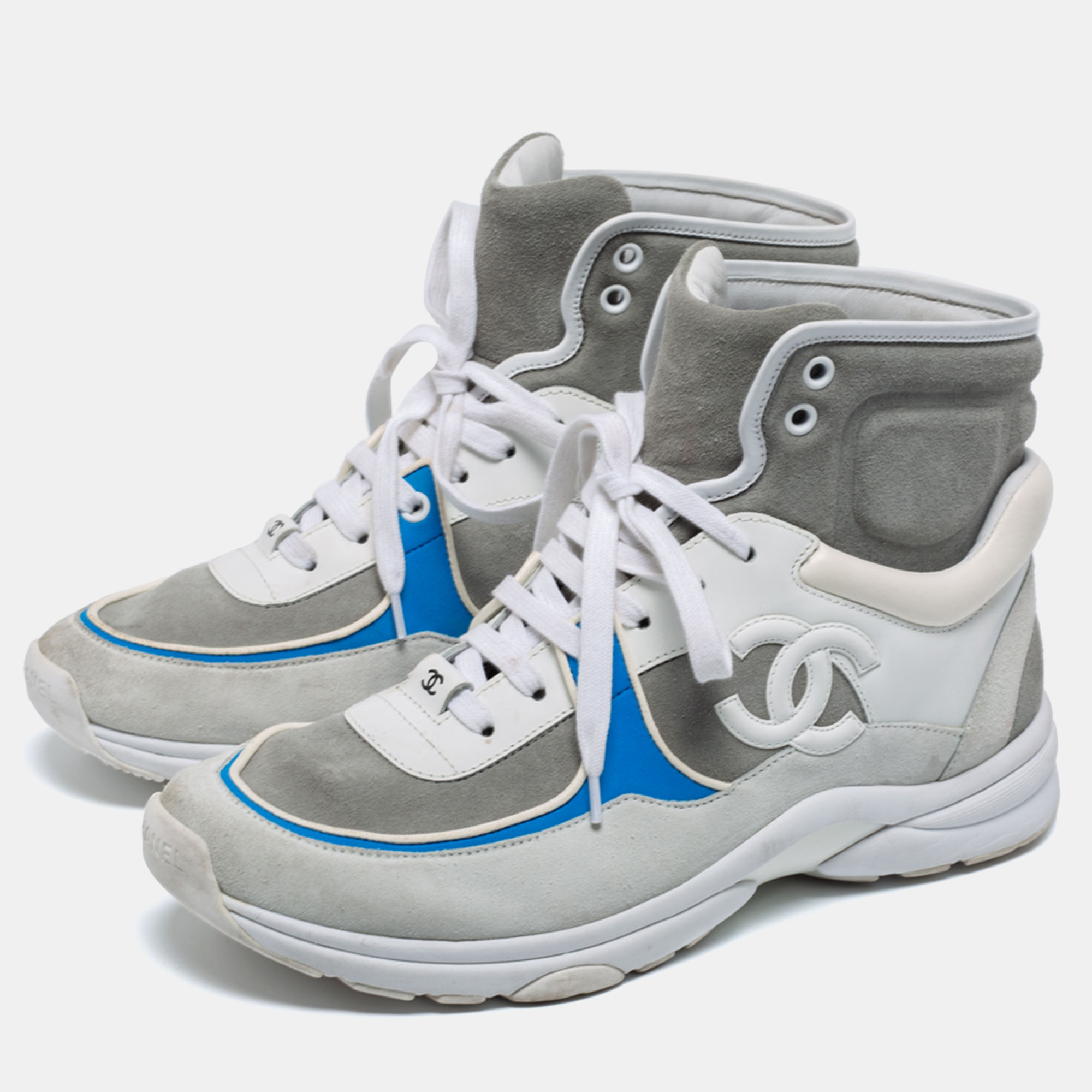 

Chanel Multicor Suede And Leather CC High Top Sneakers Size, Multicolor