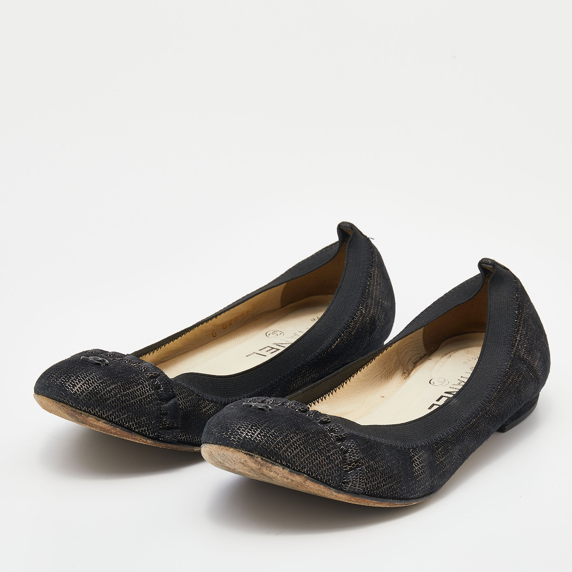 

Chanel Black Shimmering Suede CC Ballet Flats Size