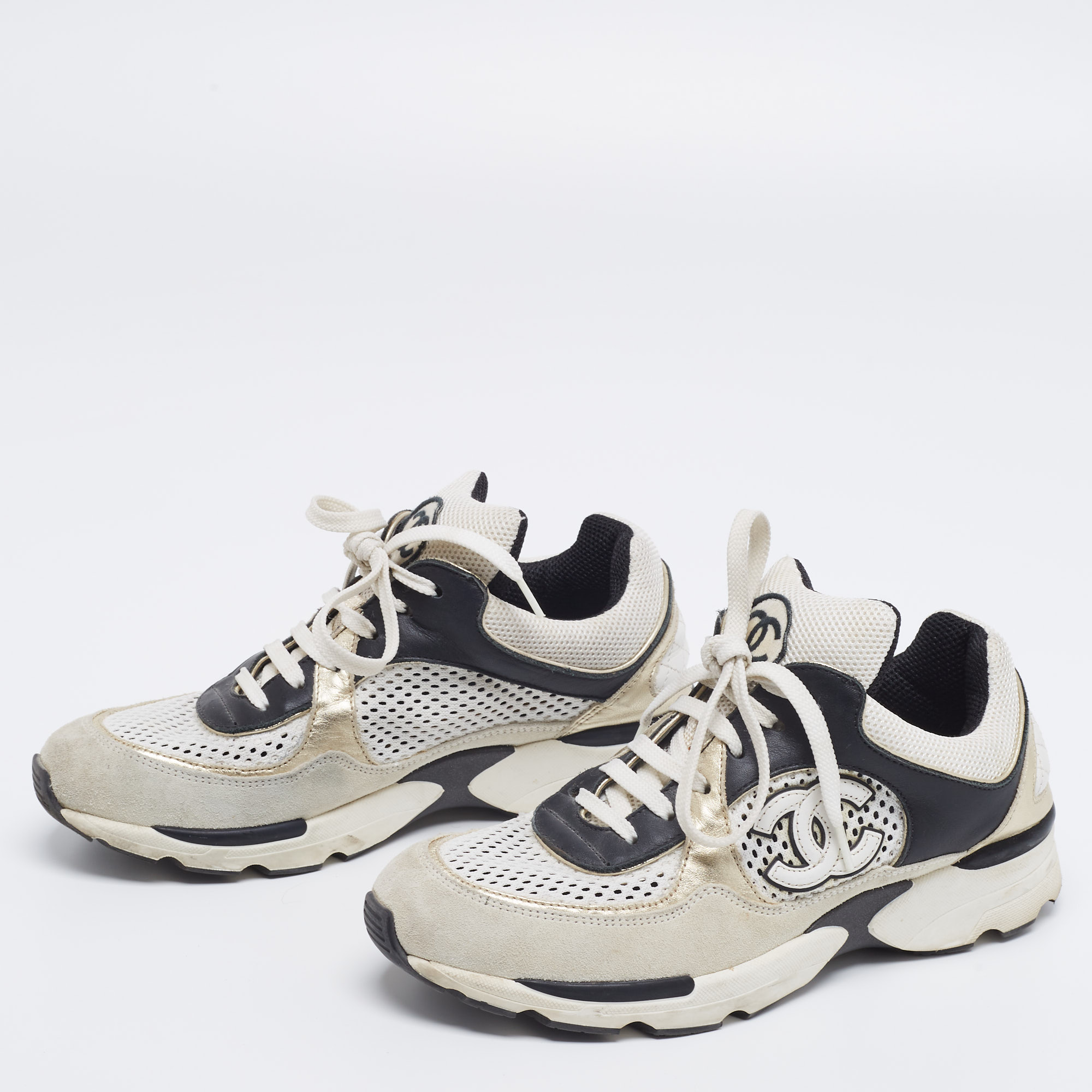 

Chanel Tricolor Suede And Fabric Lace Up Sneakers Size, Grey