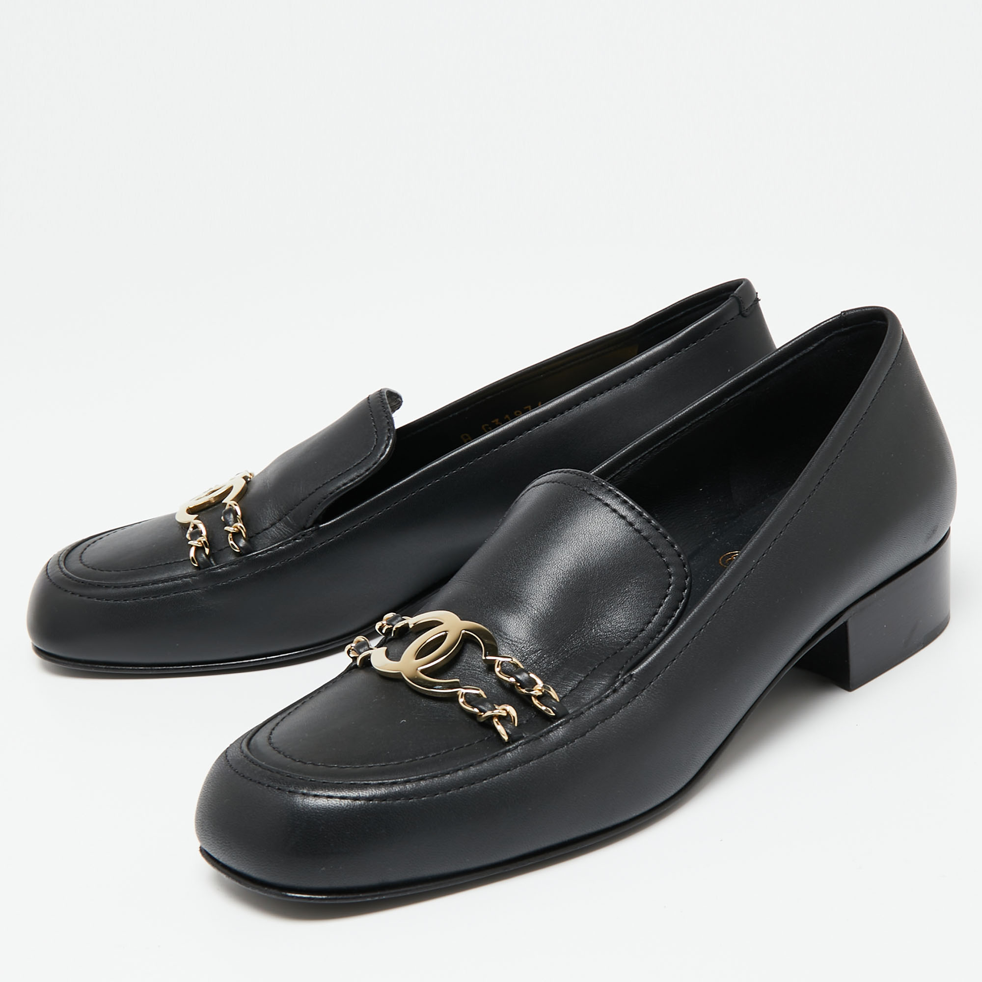 

Chanel Black Leather CC Chain Link Slip On Loafers Size
