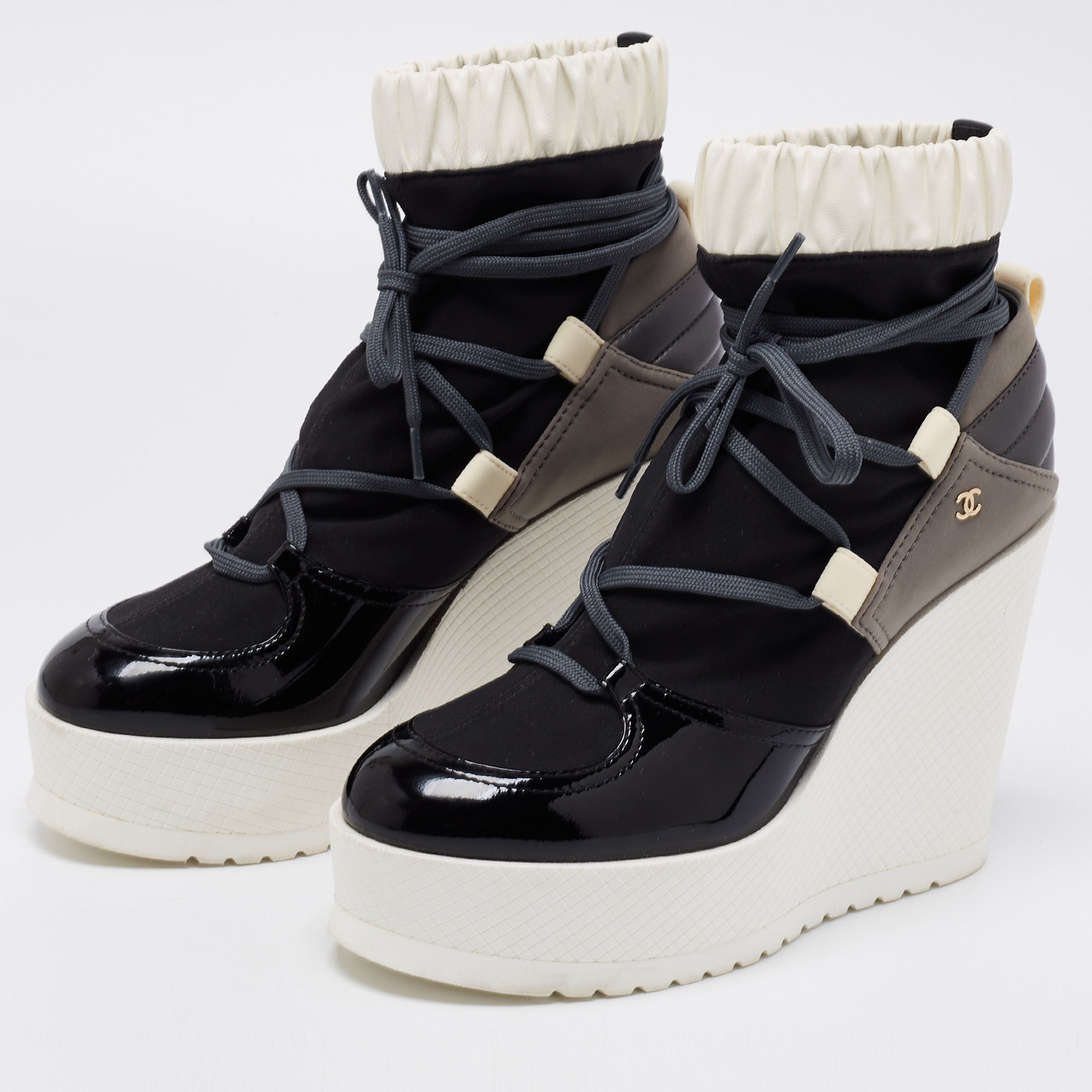 

Chanel Multicolor Suede And Patent Wedge Ankle Boots Size