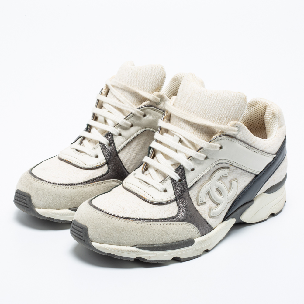 

Chanel Tri Color Canvas, Leather and Suede CC Low-Top Sneakers Size, White