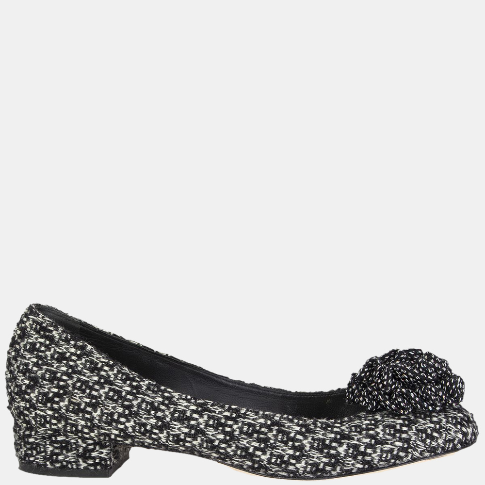 

Chanel Black/Off white Boulce Block Heel Flats EU