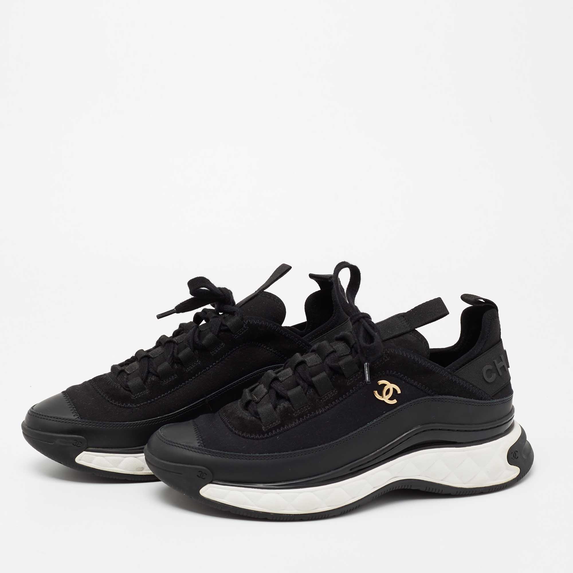 

Chanel Black Suede And Fabric CC Low Top Sneakers Size