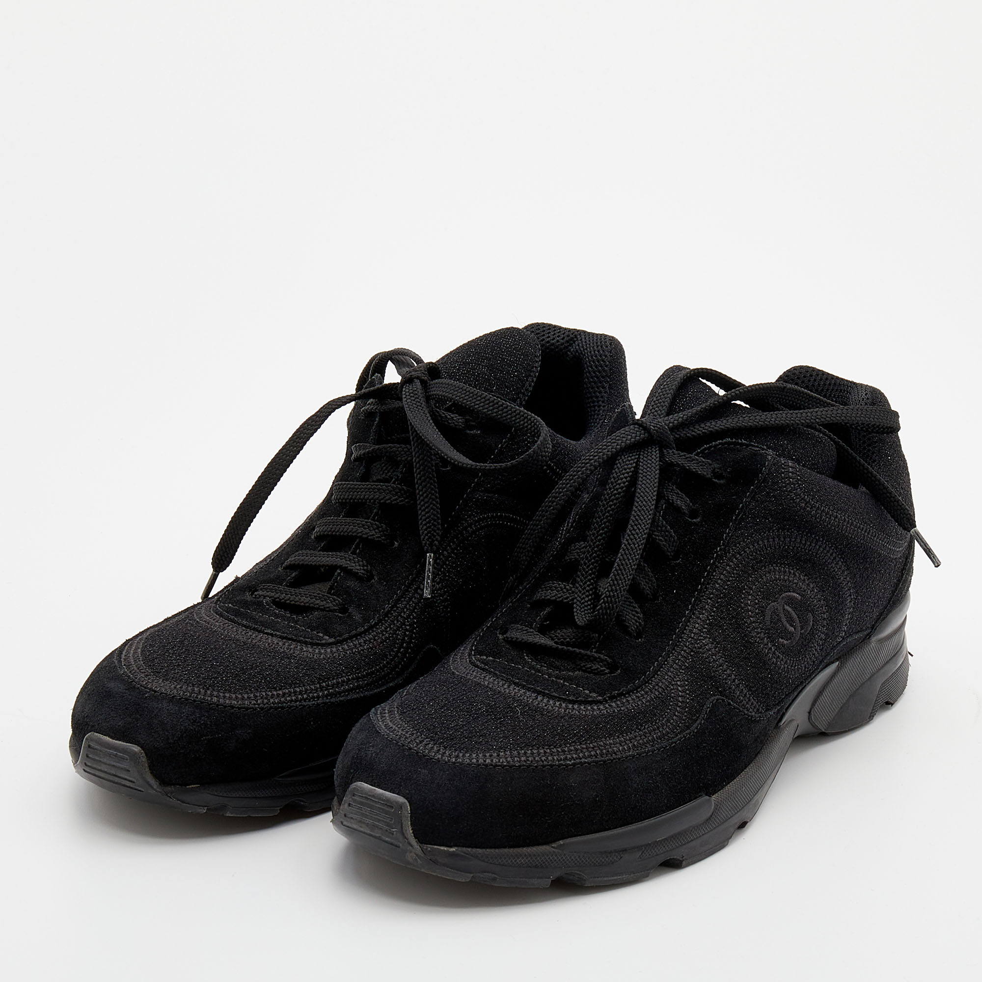 

Chanel Black Suede And Shimmer Fabric CC Low Top Sneakers Size