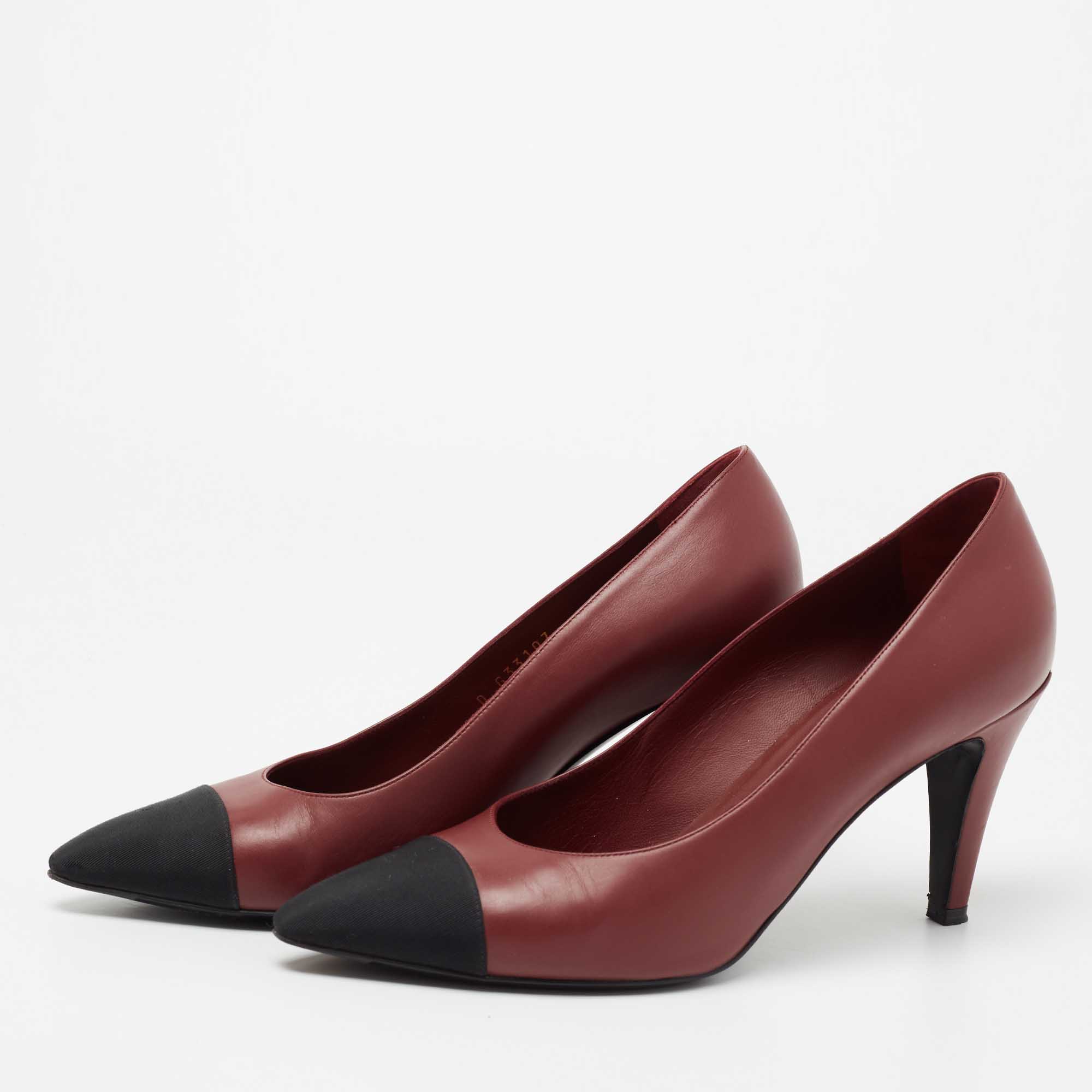 

Chanel Burgundy/Black Leather And Canvas Cap Toe Pointed Toe Pumps Size