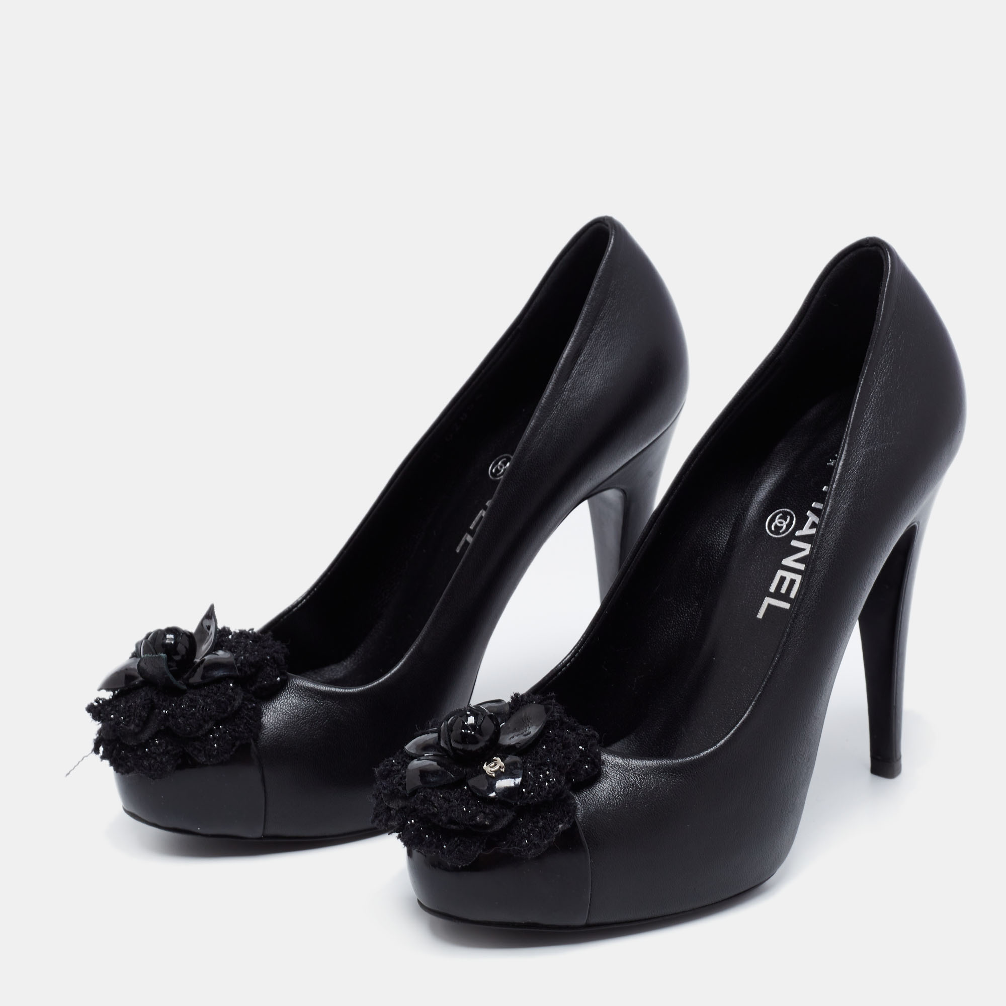 

Chanel Black Leather CC Camellia Cap Toe Pumps Size