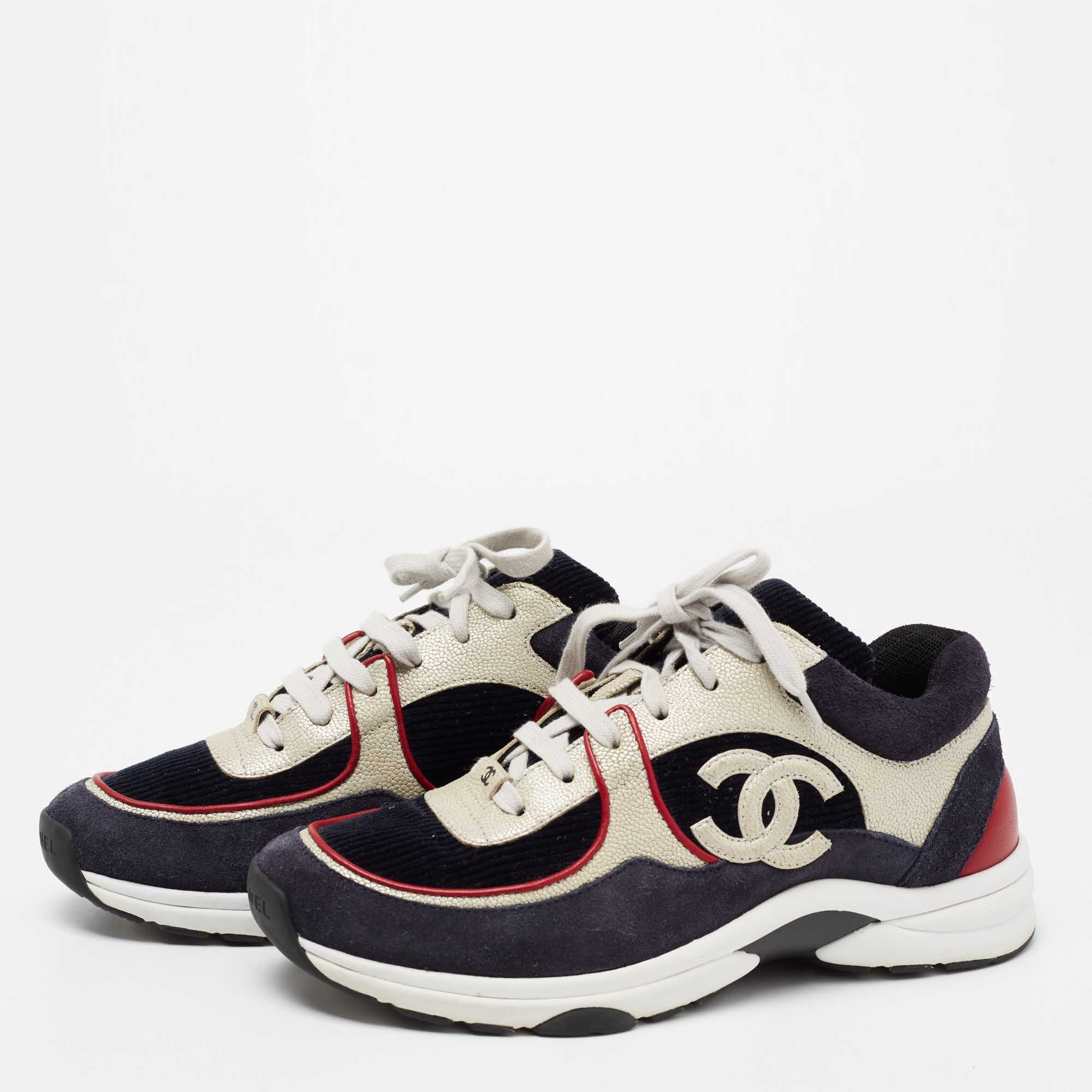 

Chanel Multicolor Suede And Leather CC Lace Up Sneakers Size
