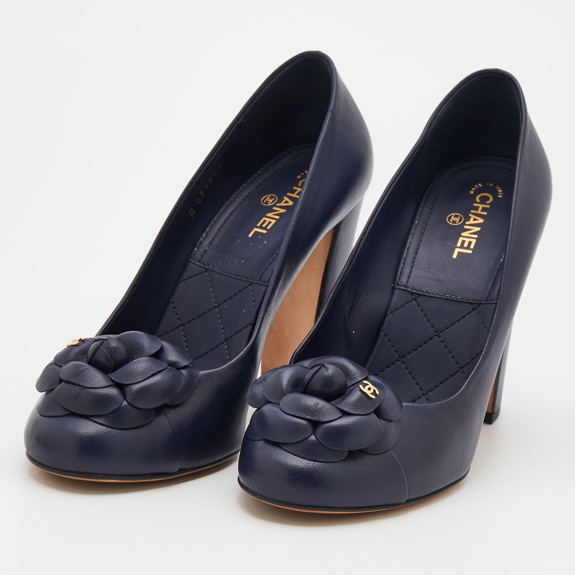 

Chanel Navy Blue Leather Camellia Block Heel Pumps Size
