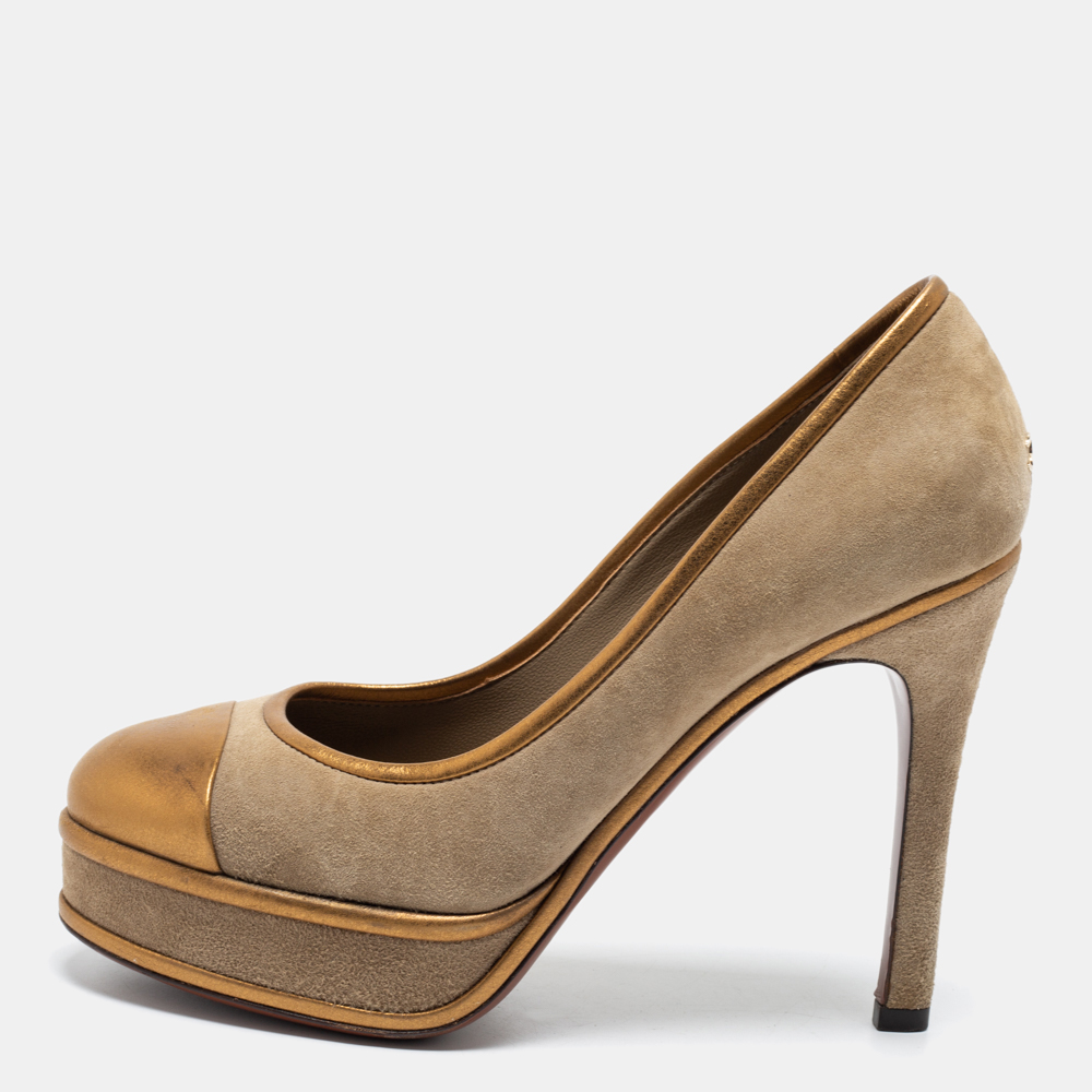 

Chanel Gold/Grey Suede And Leather Cap Toe Pumps Size