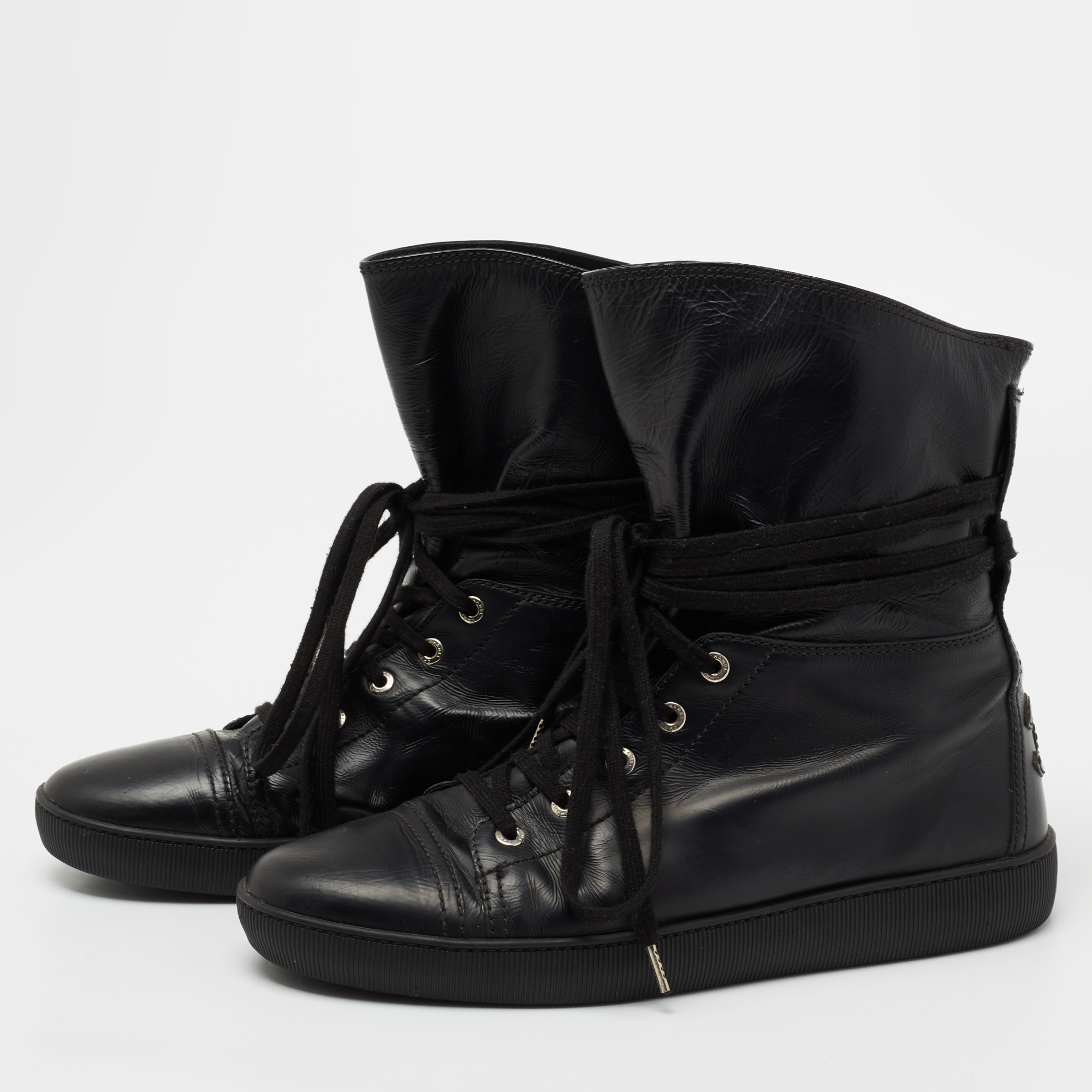 

Chanel Black Leather CC Ankle Boots Size