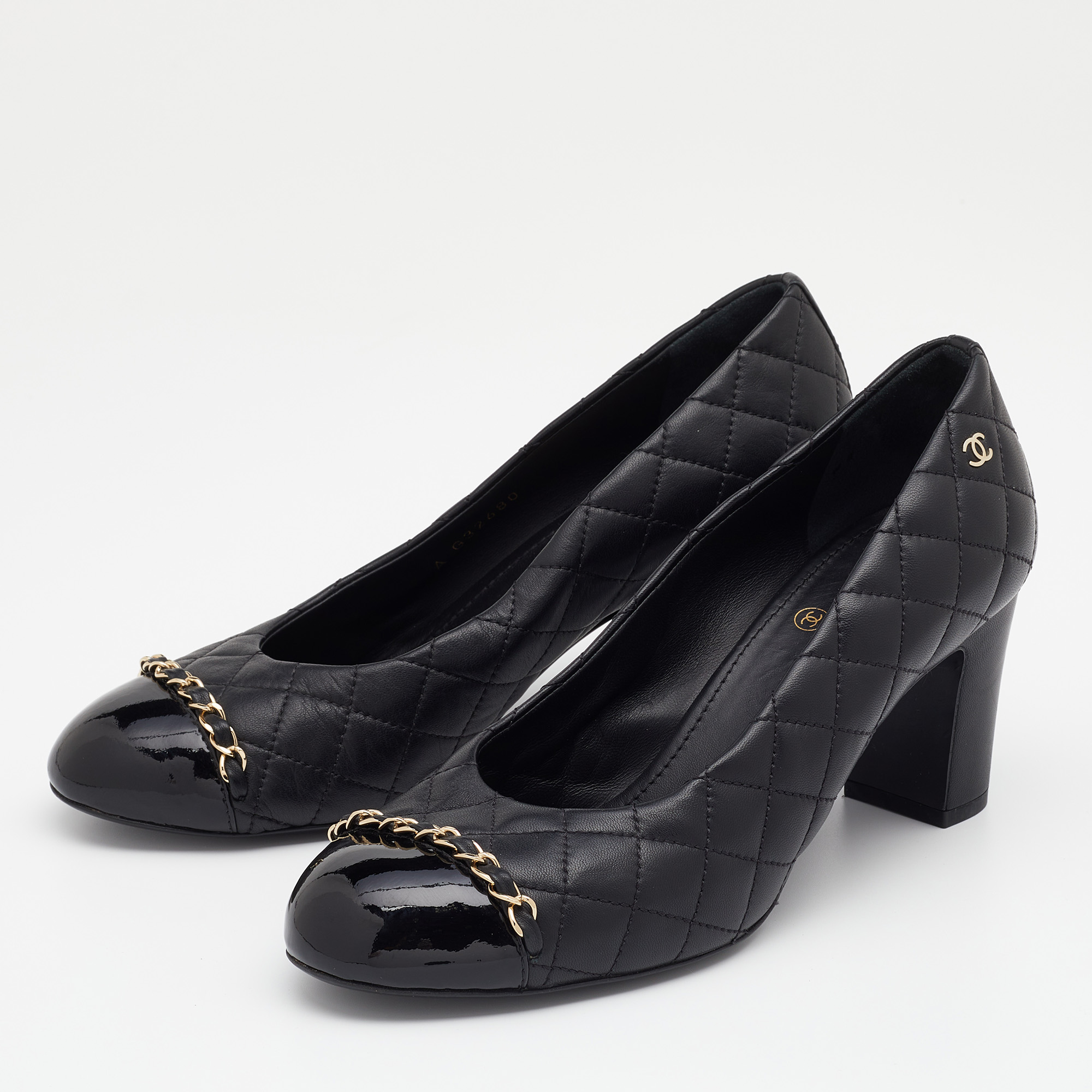 

Chanel Black Quilted Leather Chain CC Cap Toe Block Heel Pumps Size