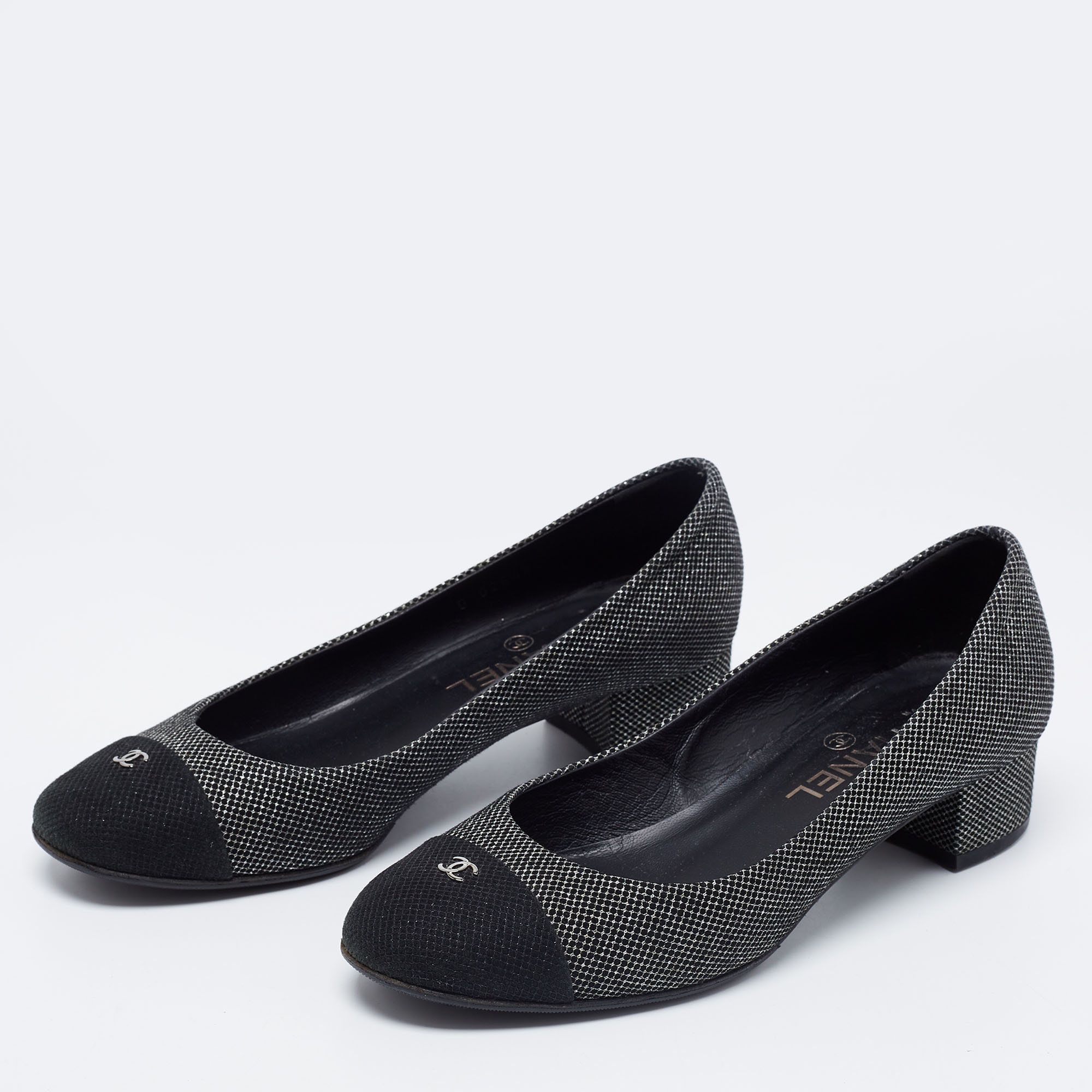 

Chanel Black/Grey Lurex Fabric CC Pumps Size