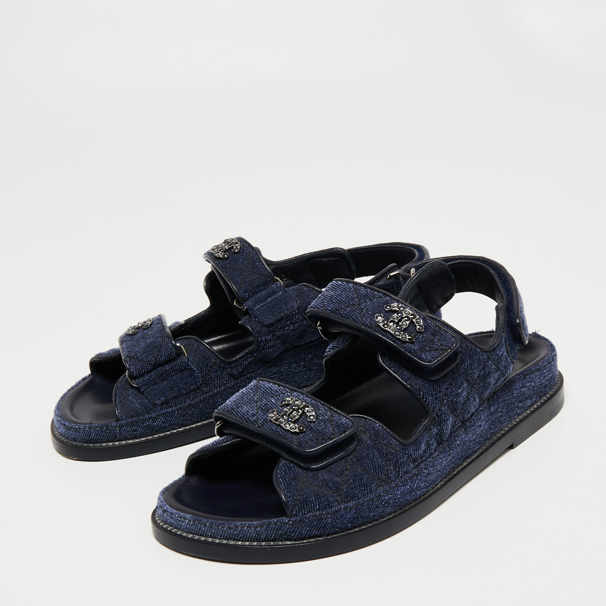

Chanel Navy Blue Denim Dad Slingback Sandals Size