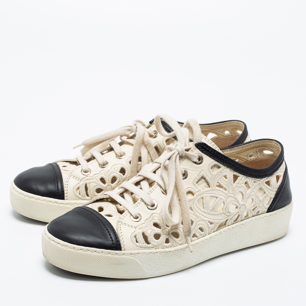 

Chanel Cream/Black Leather Laser Cut Out Lace Up Sneakers Size