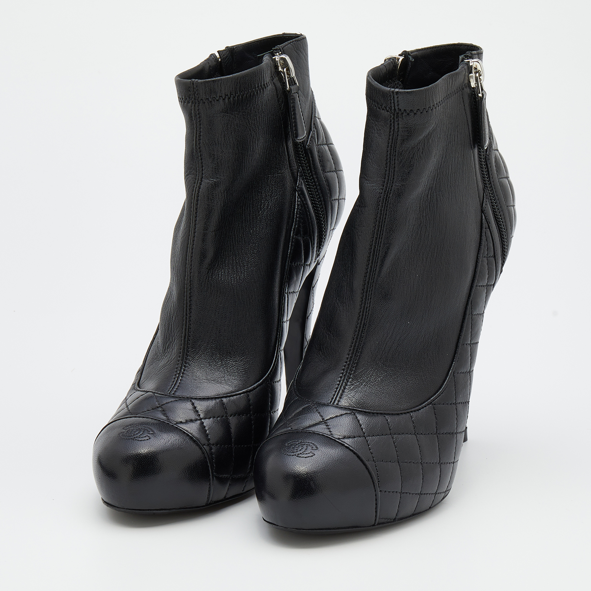 

Chanel Black Quilted Leather CC Cap Toe Platform Ankle Length Boots Size
