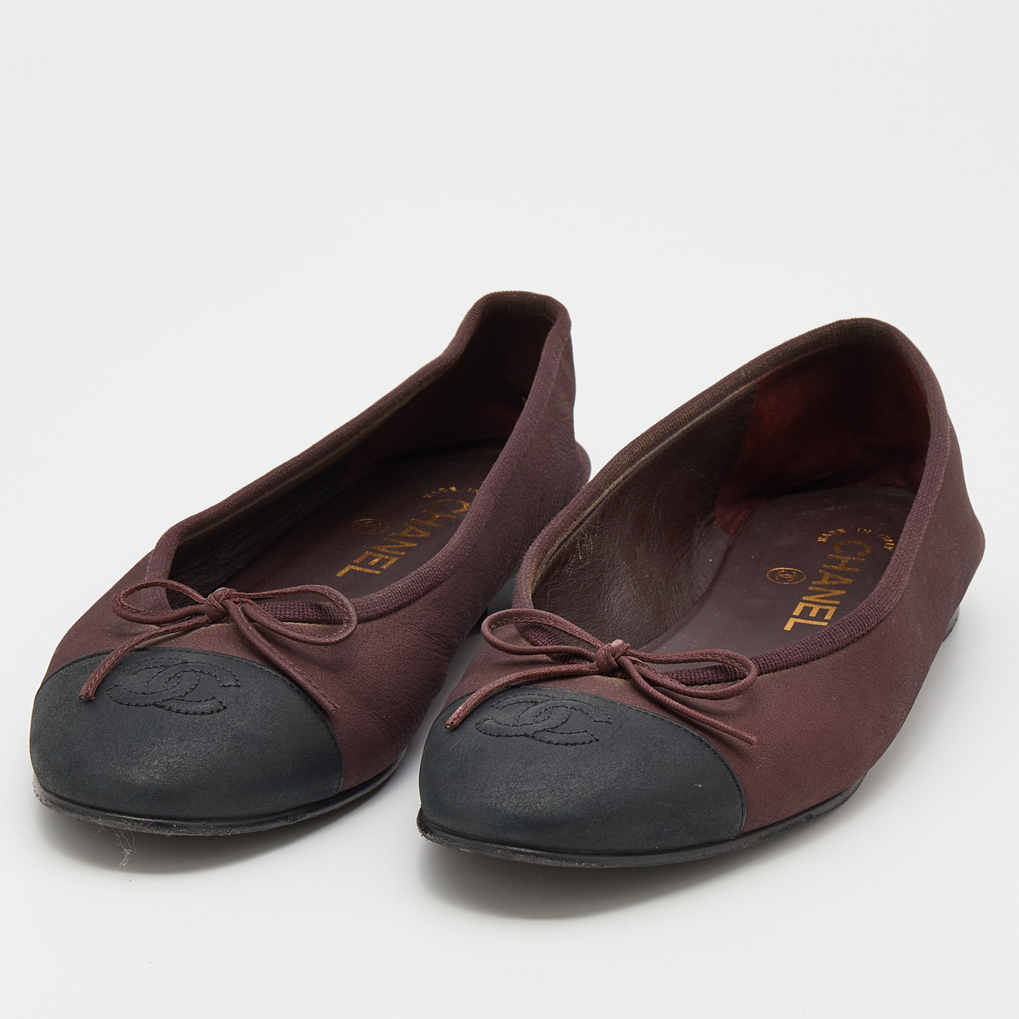 

Chanel Burgundy/Black Leather CC Cap Toe Bow Ballet Flats Size