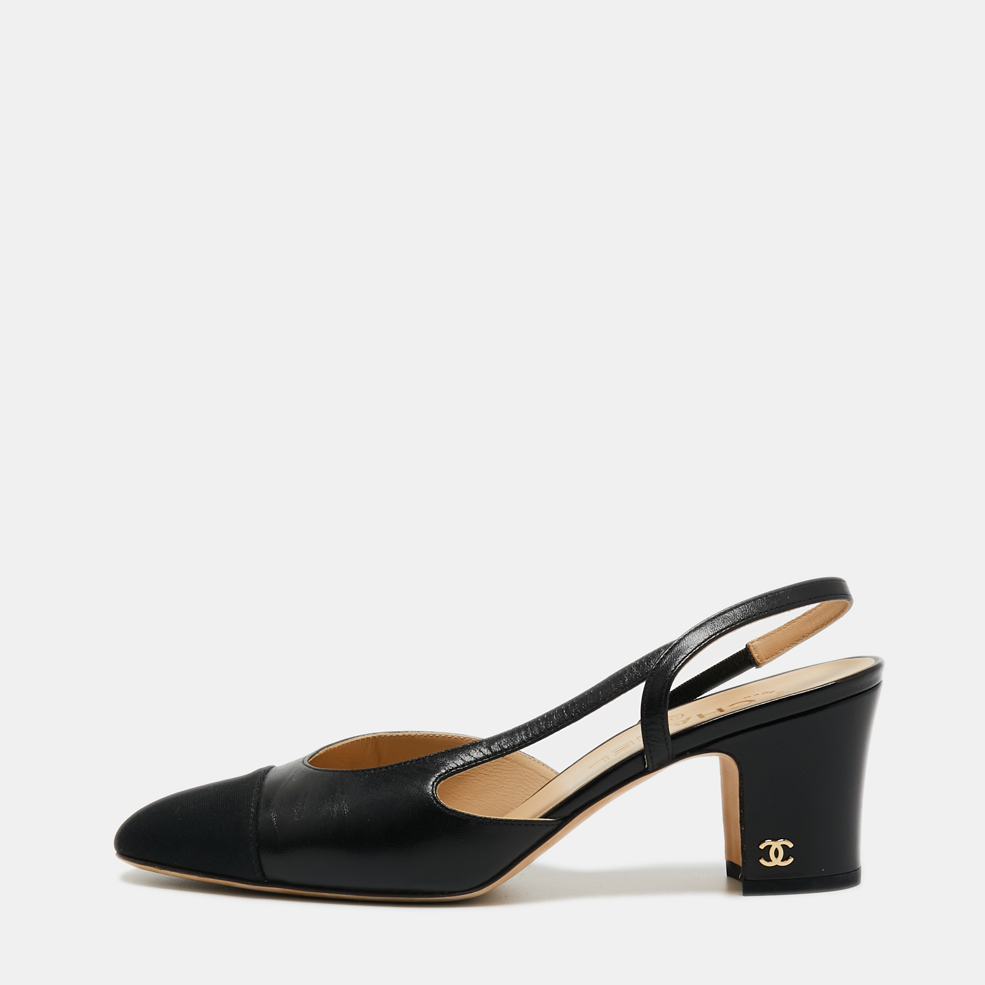 مملوكة مسبقًا Chanel Black Leather and Canvas CC Cap toe Slingback Block Heel Sandals Size 38