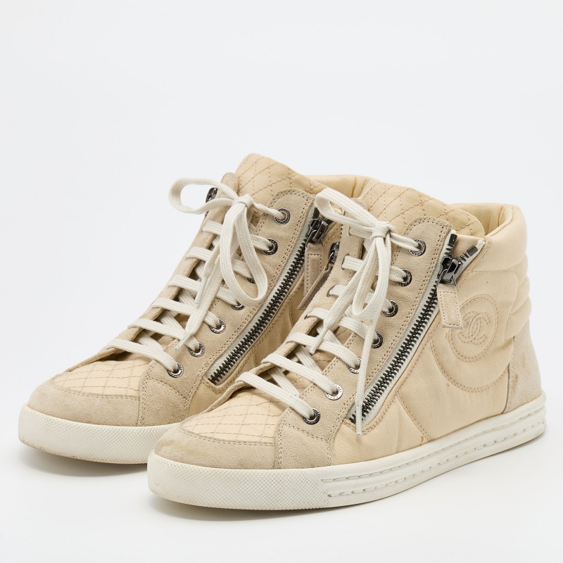 

Chanel Beige Fabric and Suede CC Side Zip High Top Sneakers Size