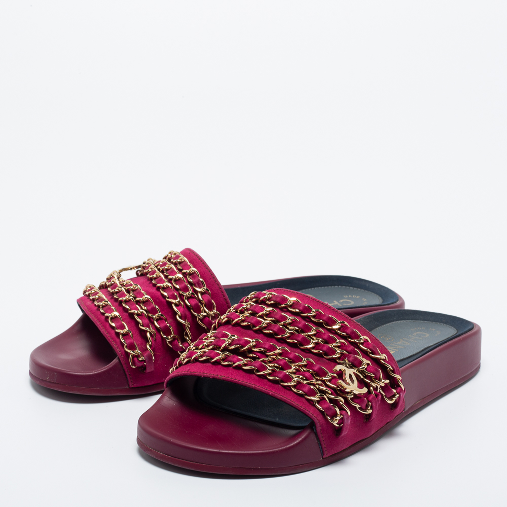 

Chanel Burgundy Satin Tropiconic Flats Size