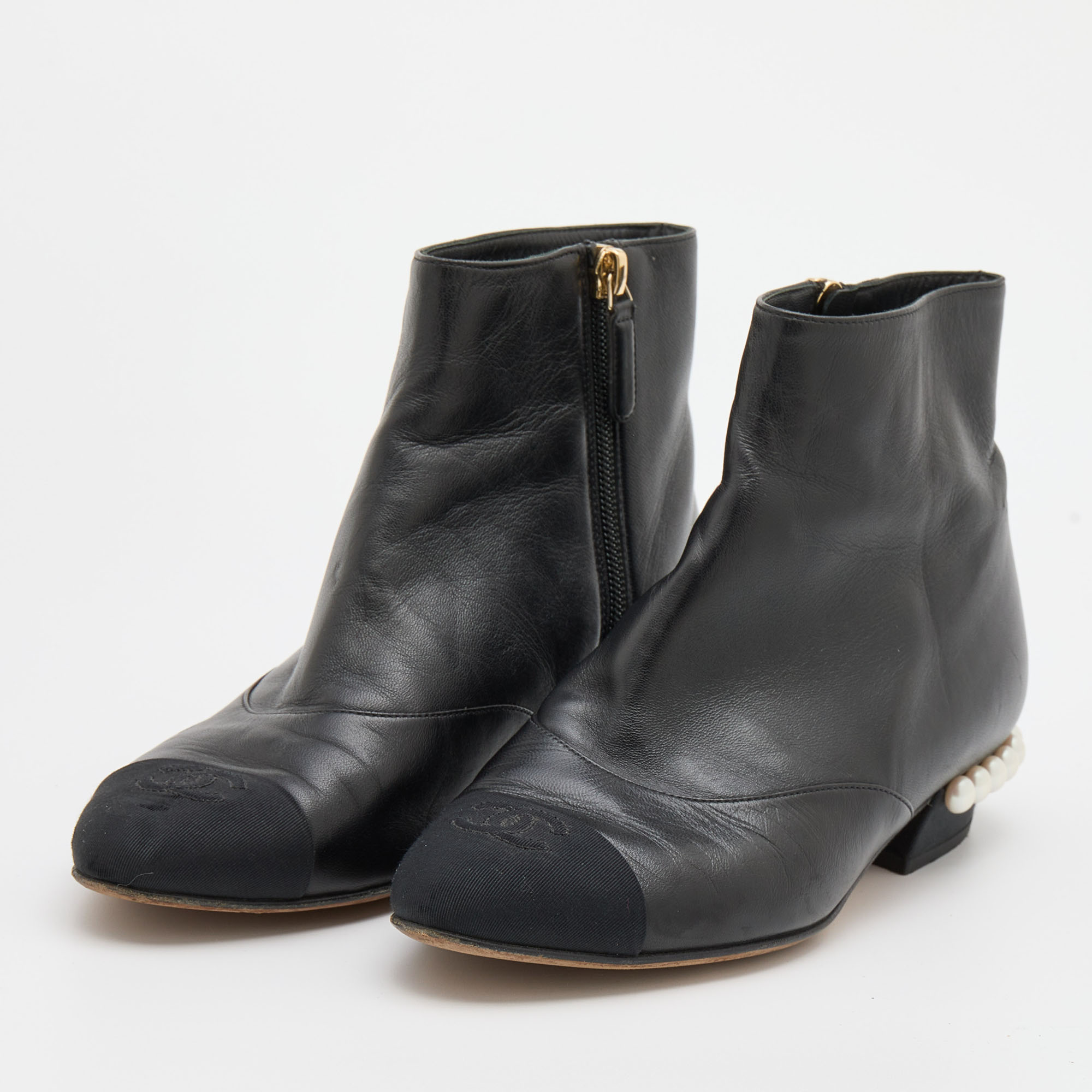 

Chanel Black Leather and Fabric CC Cap Toe Embellished Ankle Boots Size