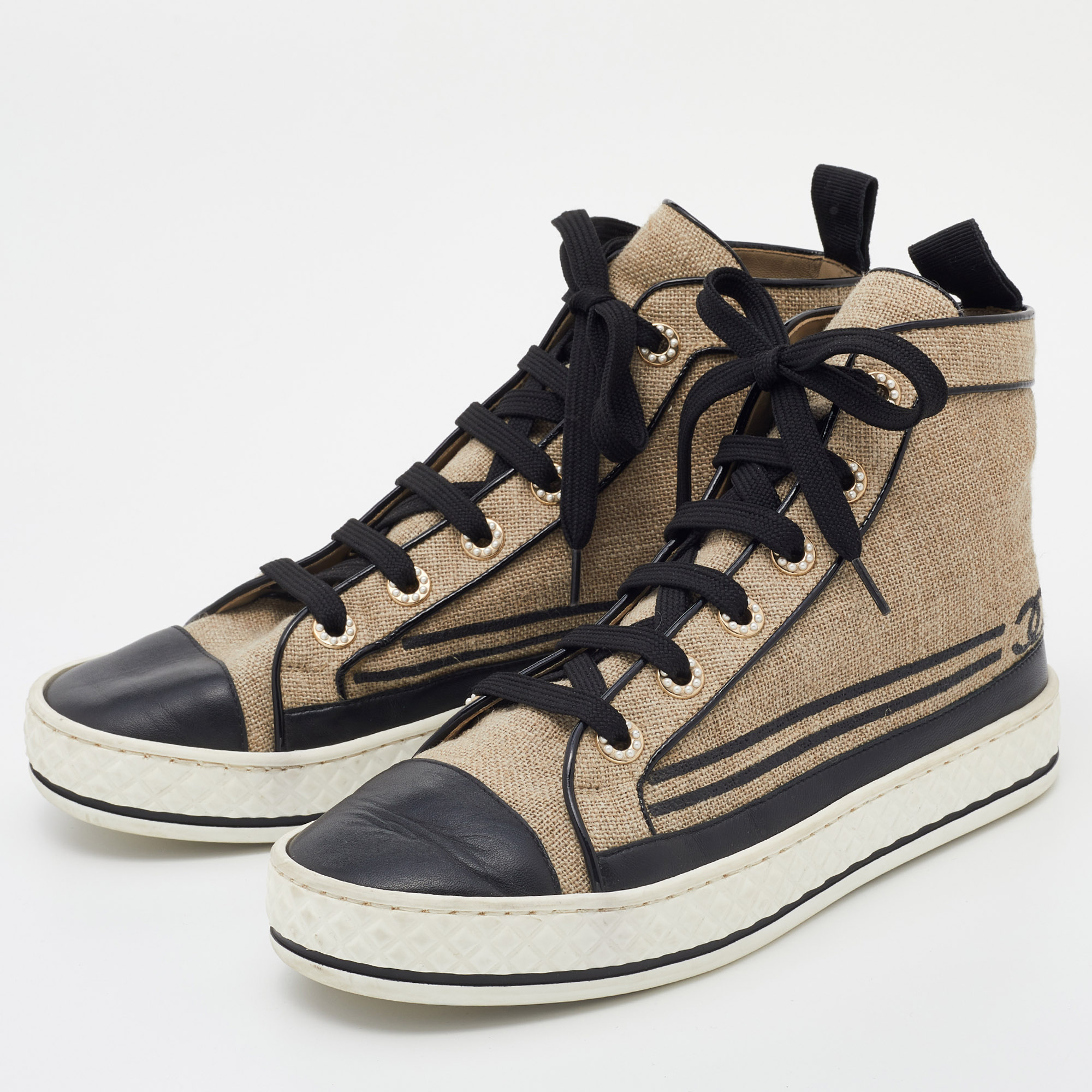 

Chanel Beige/Black Jute and Leather CC Cap Toe High Top Sneakers Size