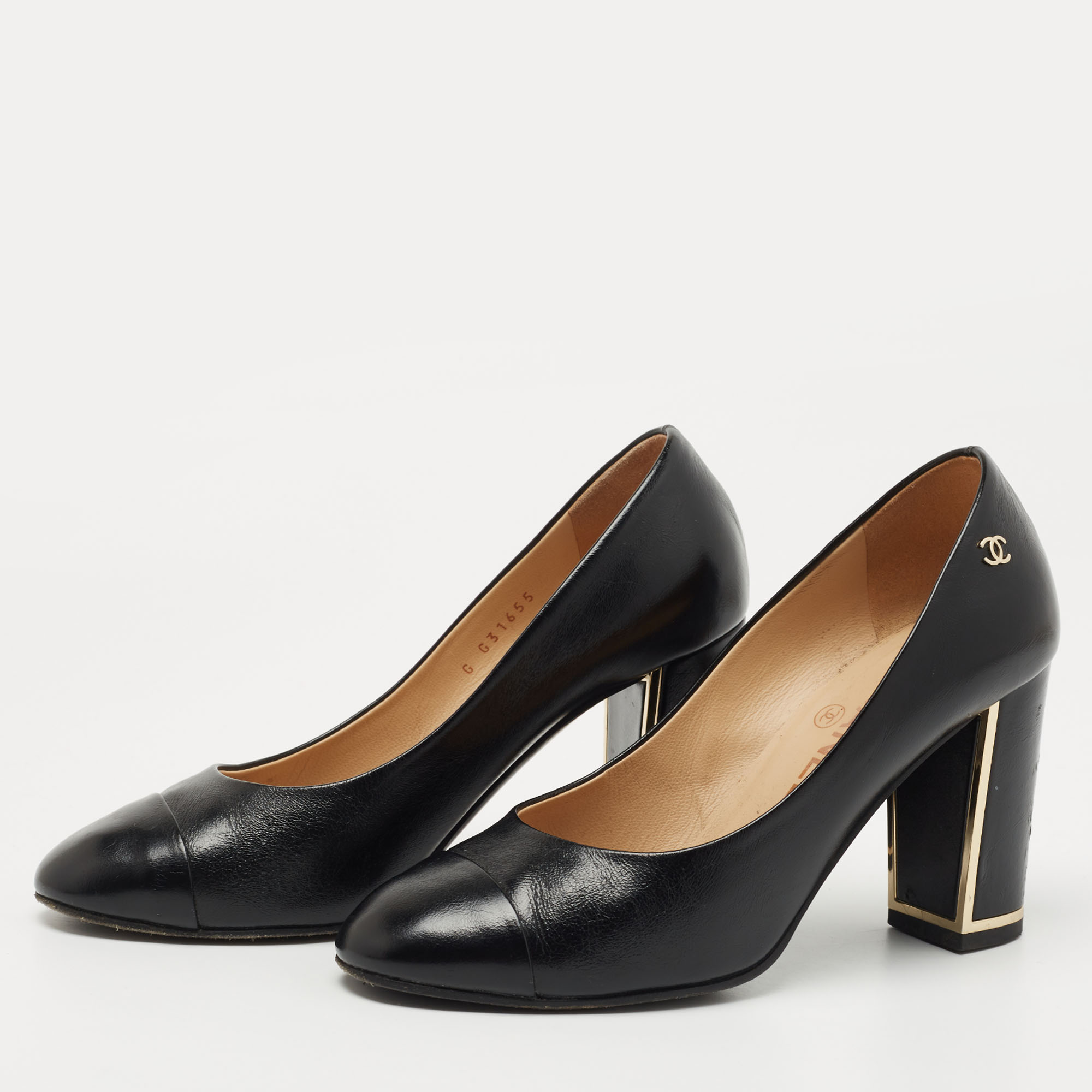 

Chanel Black Leather Cap Toe CC Block Heel Pumps Size