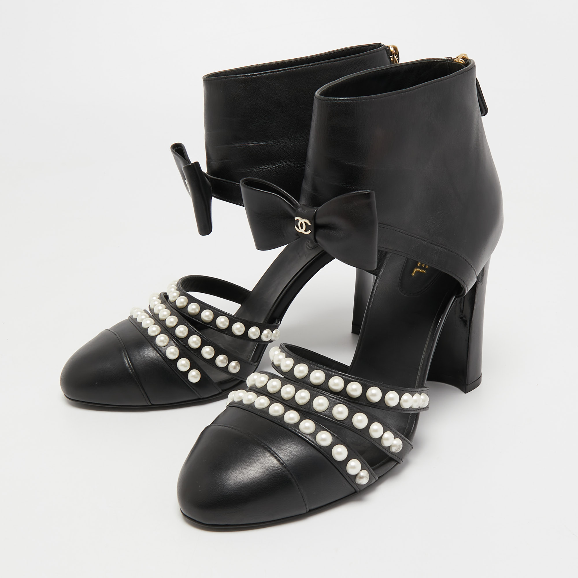 

Chanel Black Leather Bow Pearl Embellished Cut Out Ankle Booties Size