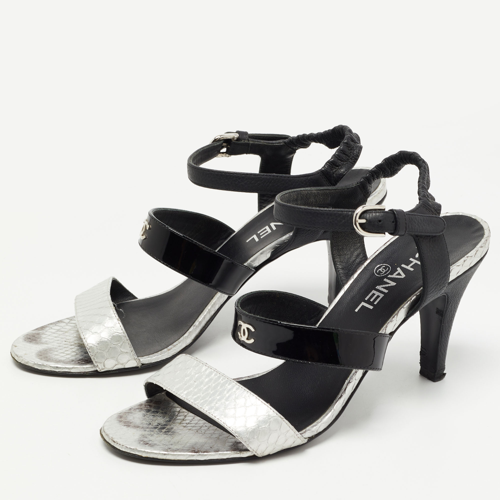 

Chanel Black/Silver Leather and Python CC Ankle Strap Sandals Size