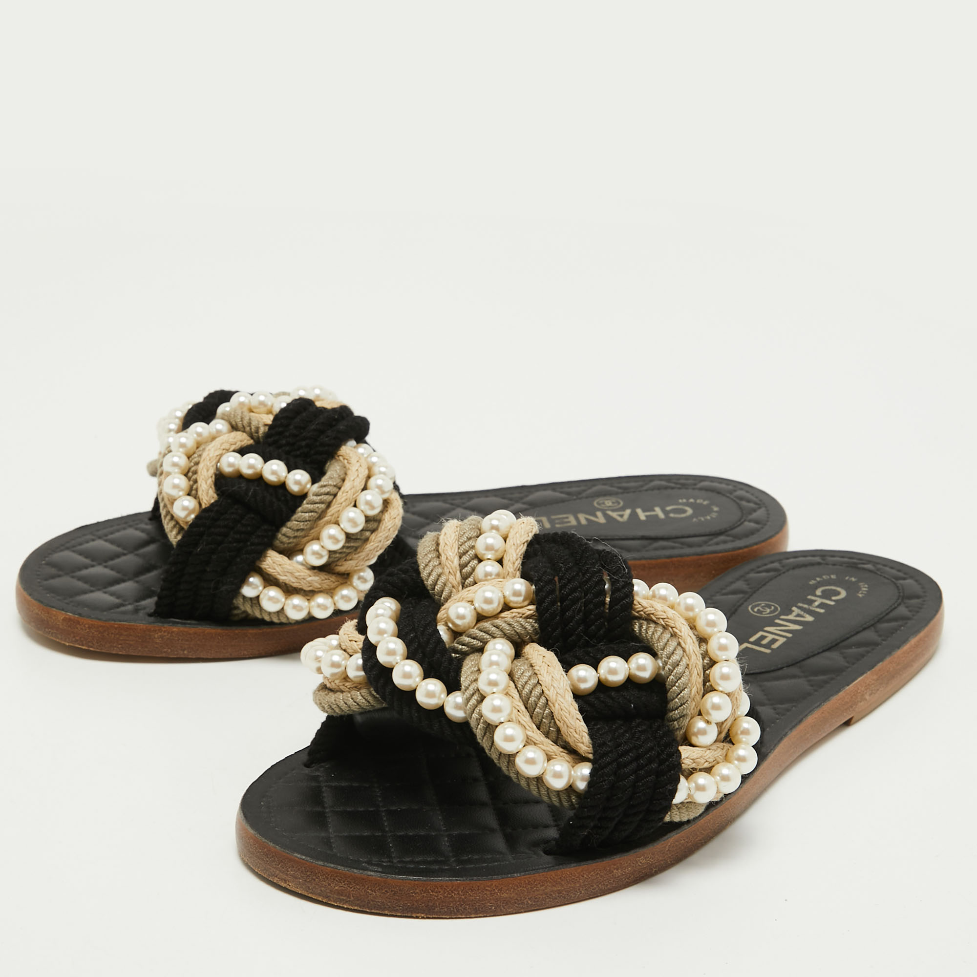 

Chanel Black Woven Fabric Cuba Braid Pearl Flat Slides Size