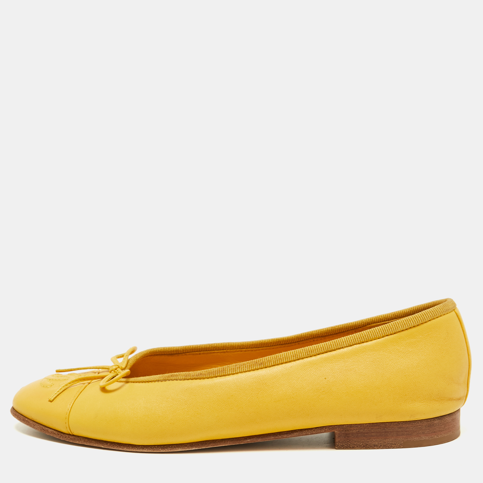 Chanel Yellow Leather CC Bow Ballet Flats Size 36.5