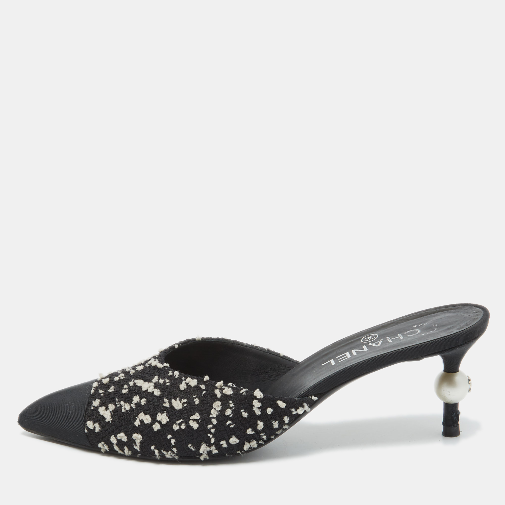 Chanel Black/White Tweed and Canvas Cap Toe CC Pearl Heel Mules Size 40