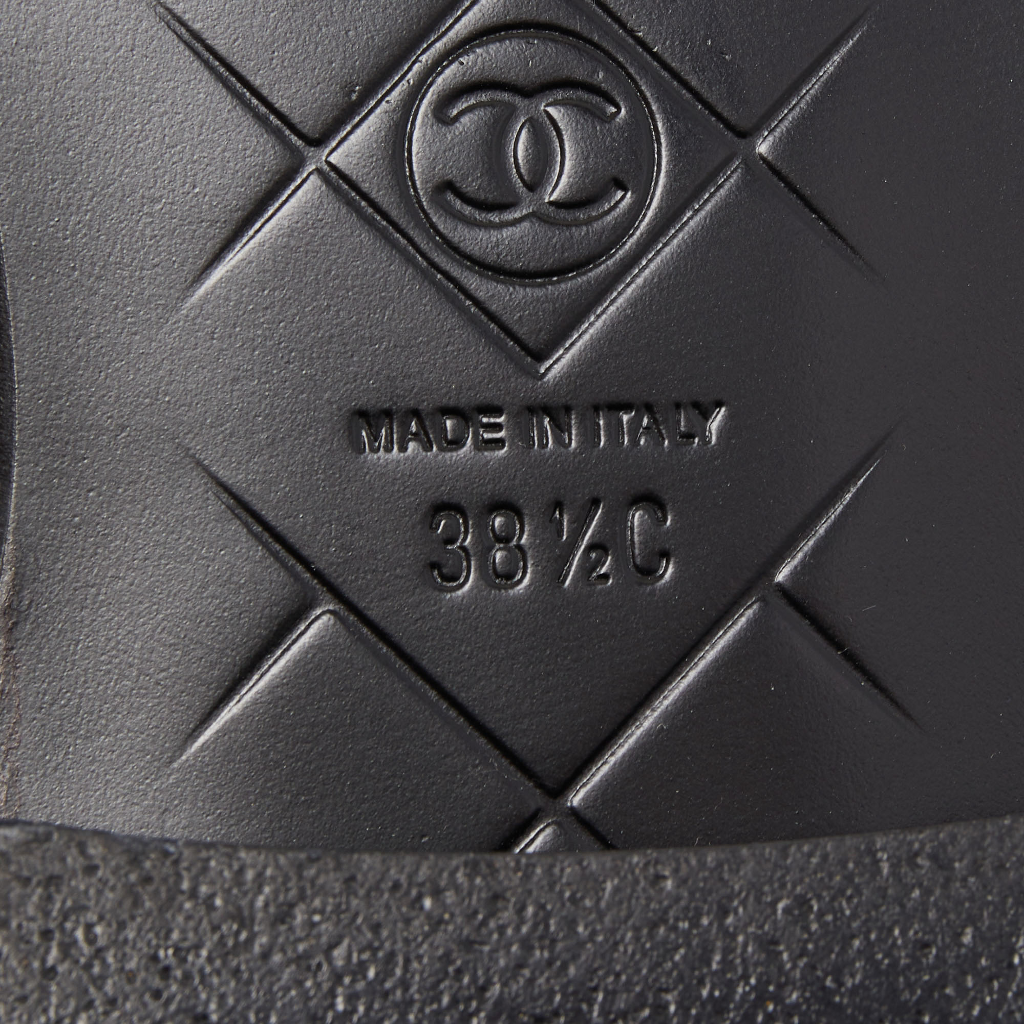 Chanel Black Leather Interlocking CC Logo Loafers Size 38.5 Chanel