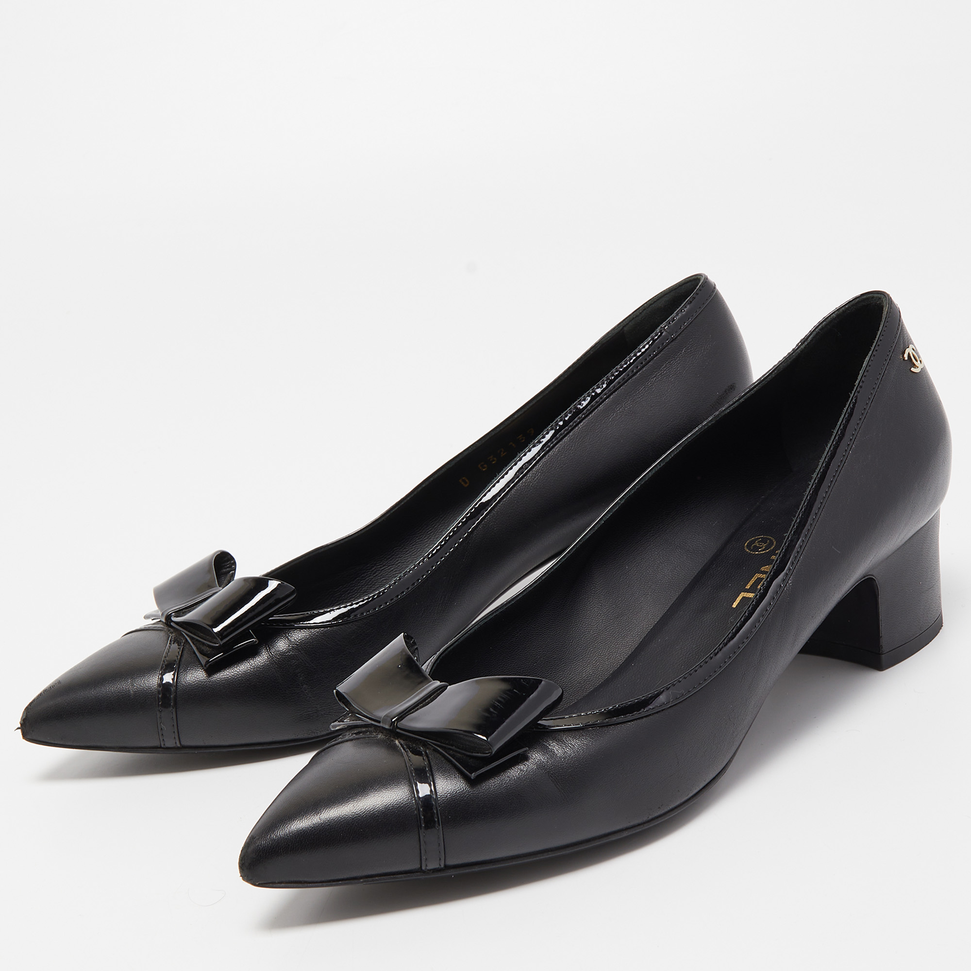 

Chanel Black Leather Bow CC Block Heel Pumps Size