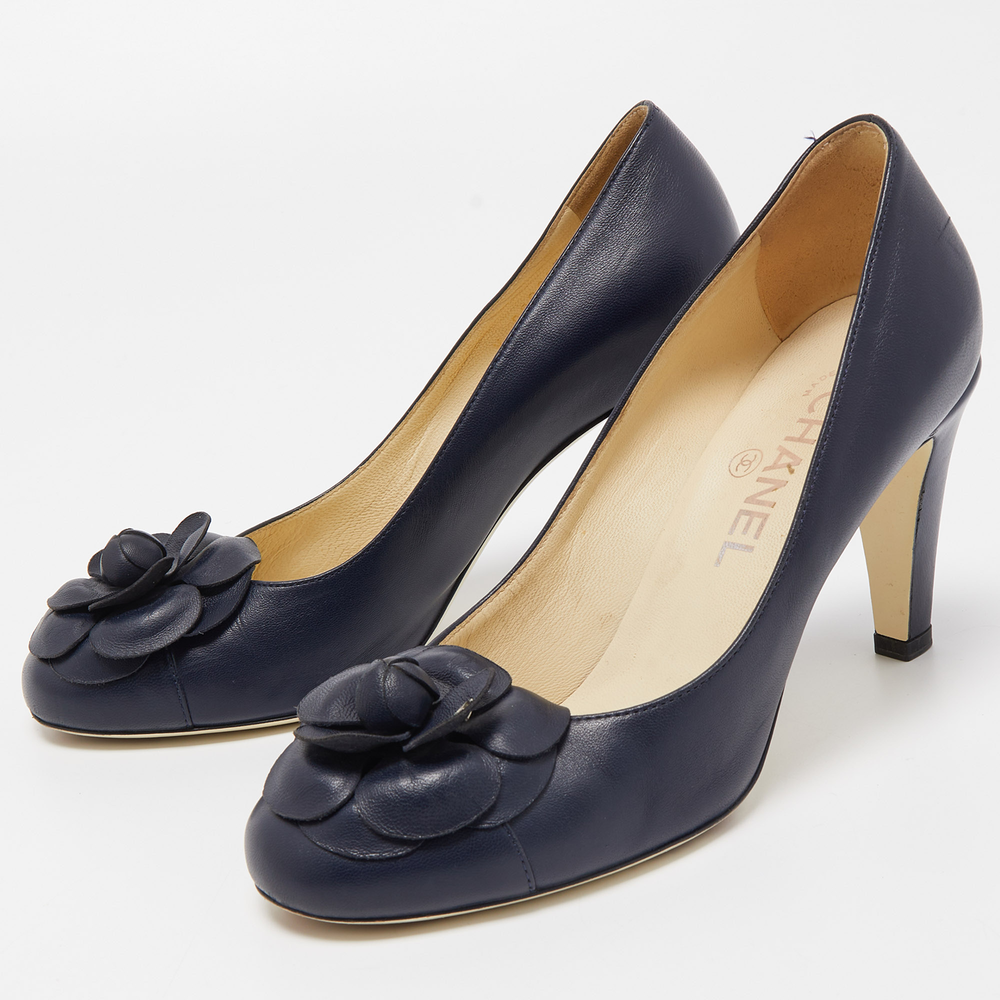 

Chanel Navy Blue Leather Camelia Pumps Size