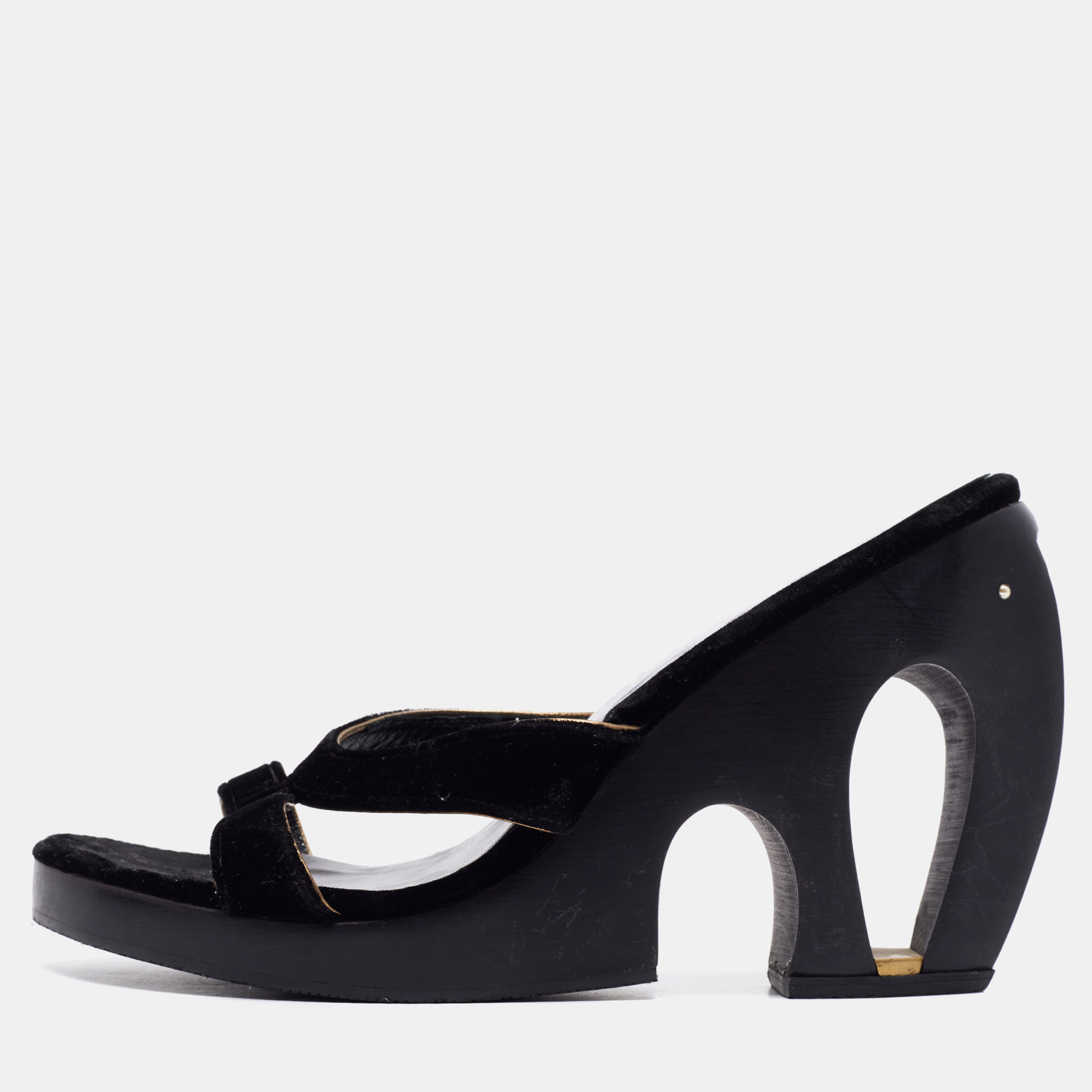 Pre-owned Chanel Black Velvet Slide Sandals Size 38