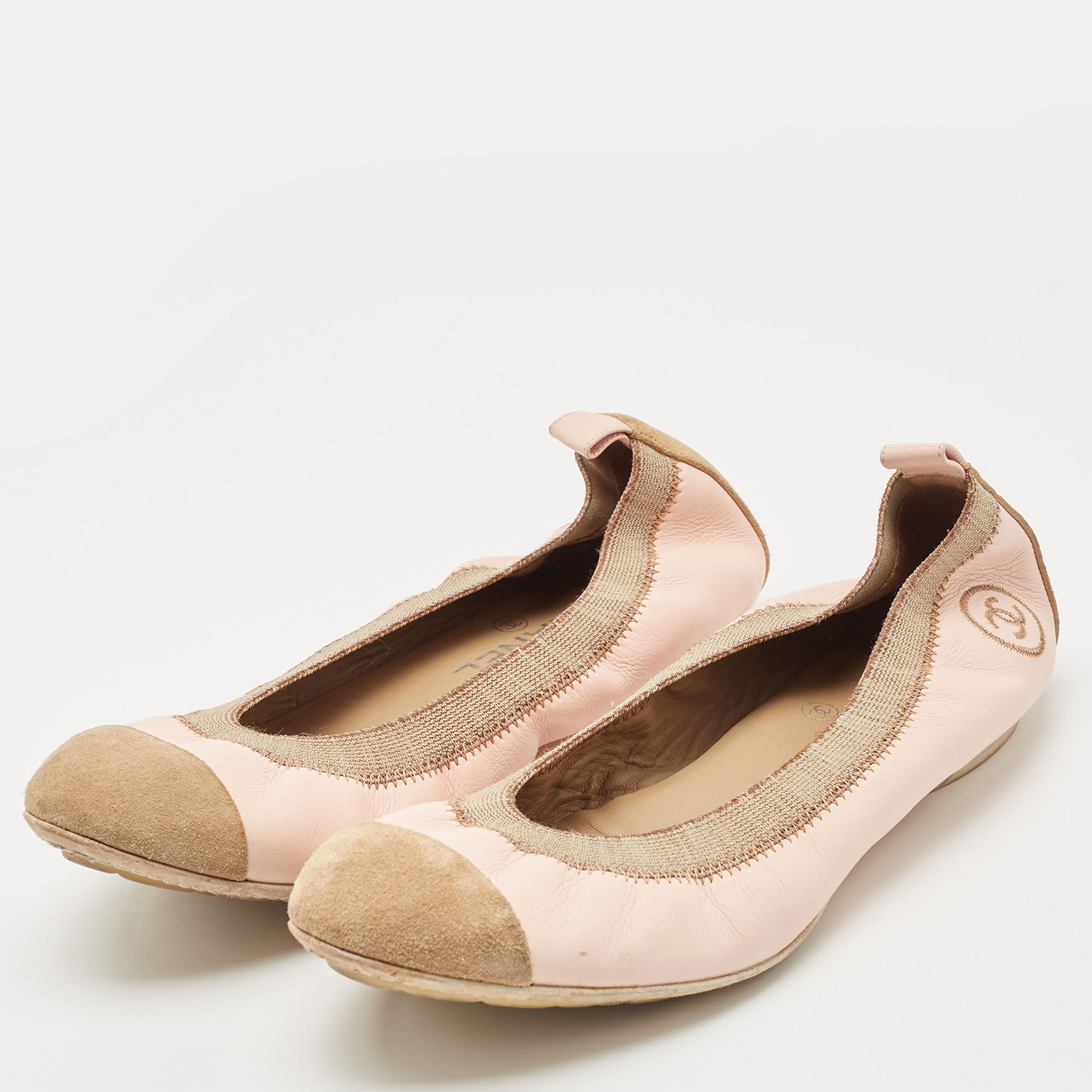 

Chanel Pink/Brown Leather and Suede CC Cap Toe Scrunch Ballet Flats Size