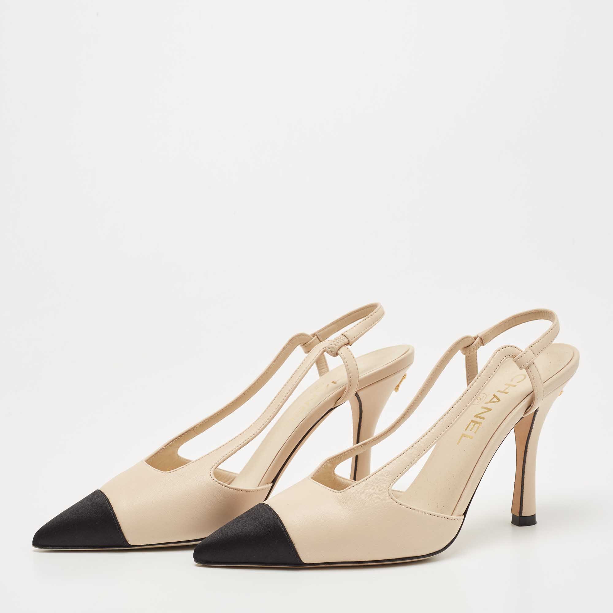 

Chanel Cream/Black Leather And Satin Cap-Toe Slingback Pumps Size