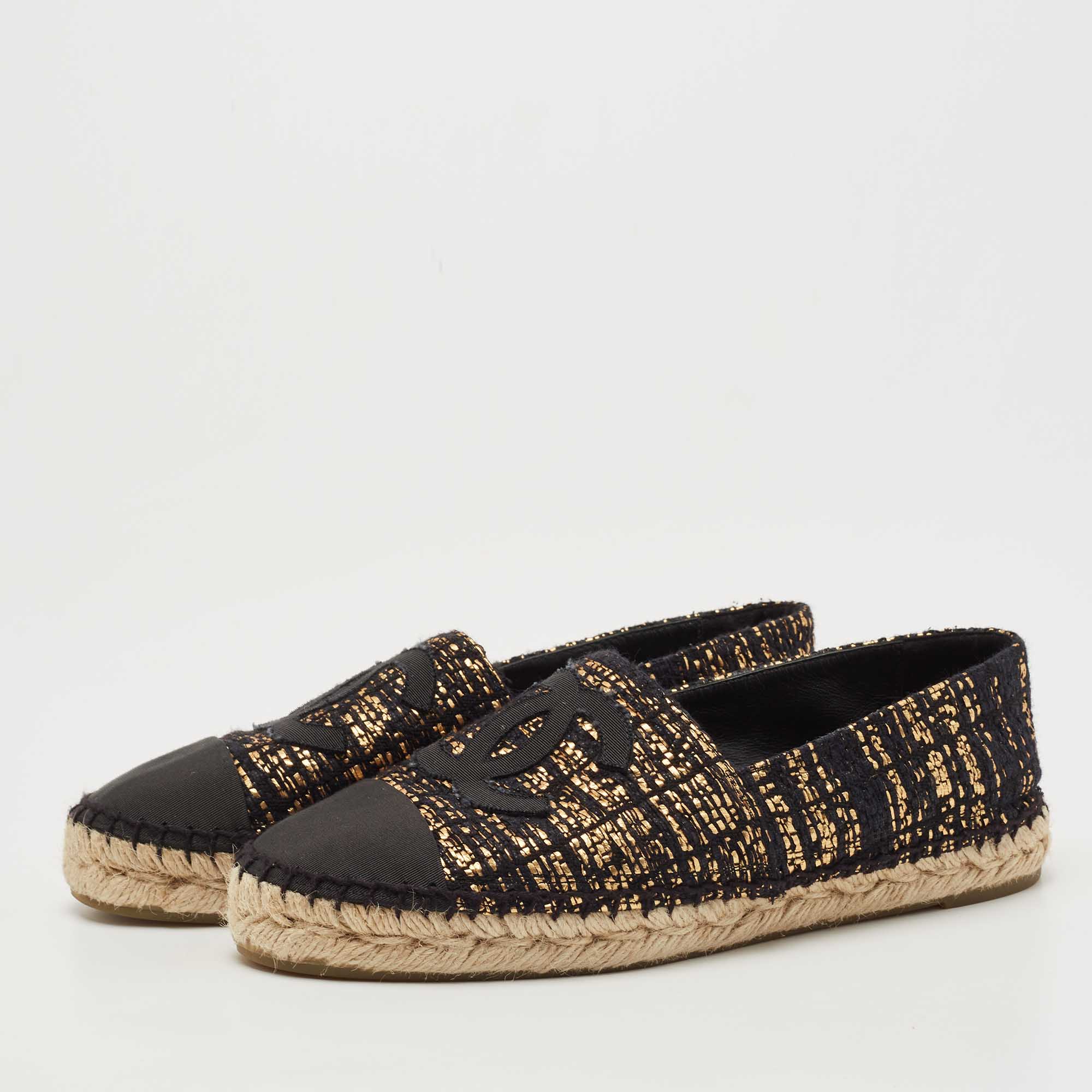 

Chanel Gold/Black Woven Fabric CC Espadrille Flats Size