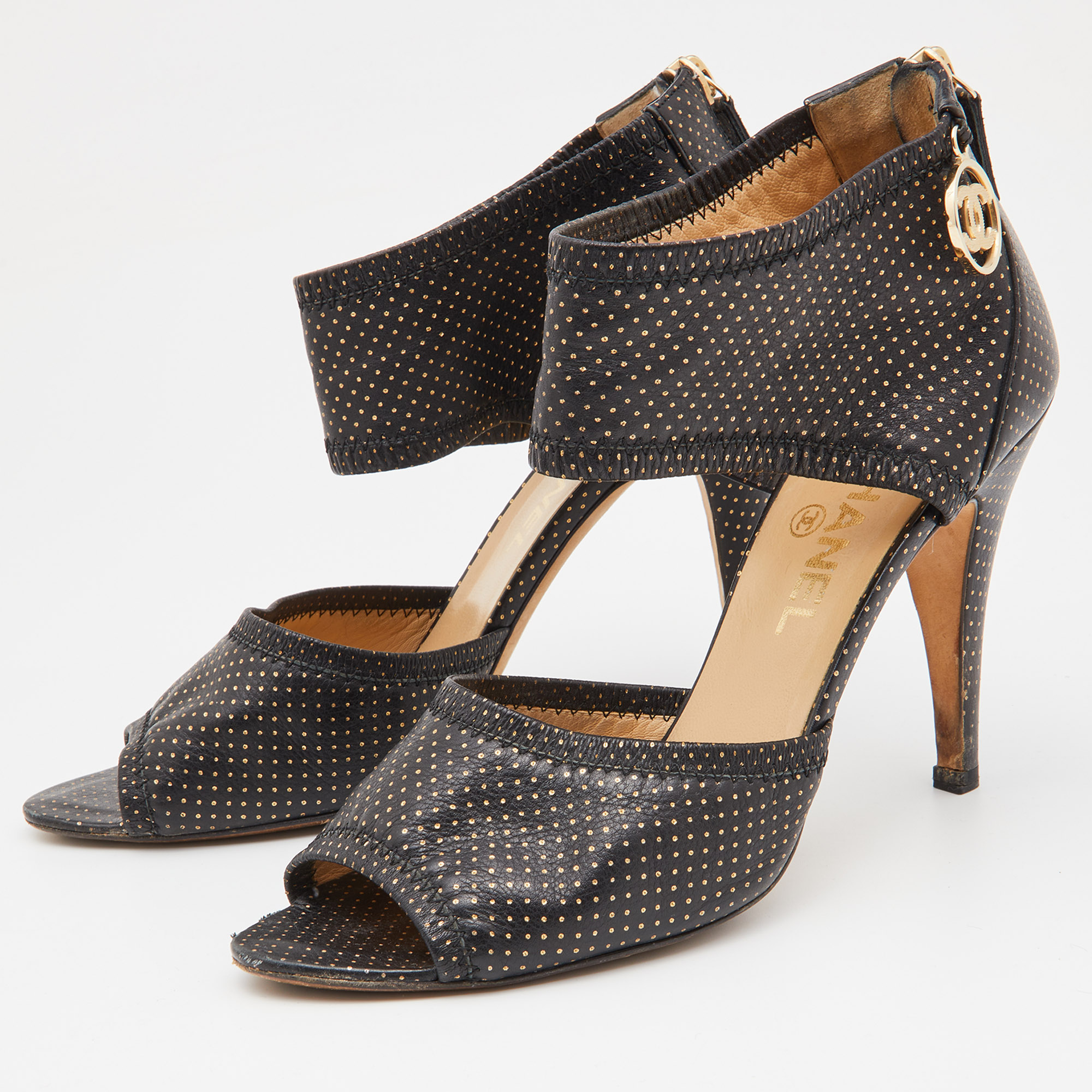 

Chanel Black Leather Metallic Polka Dot Peep Toe Sandals Size