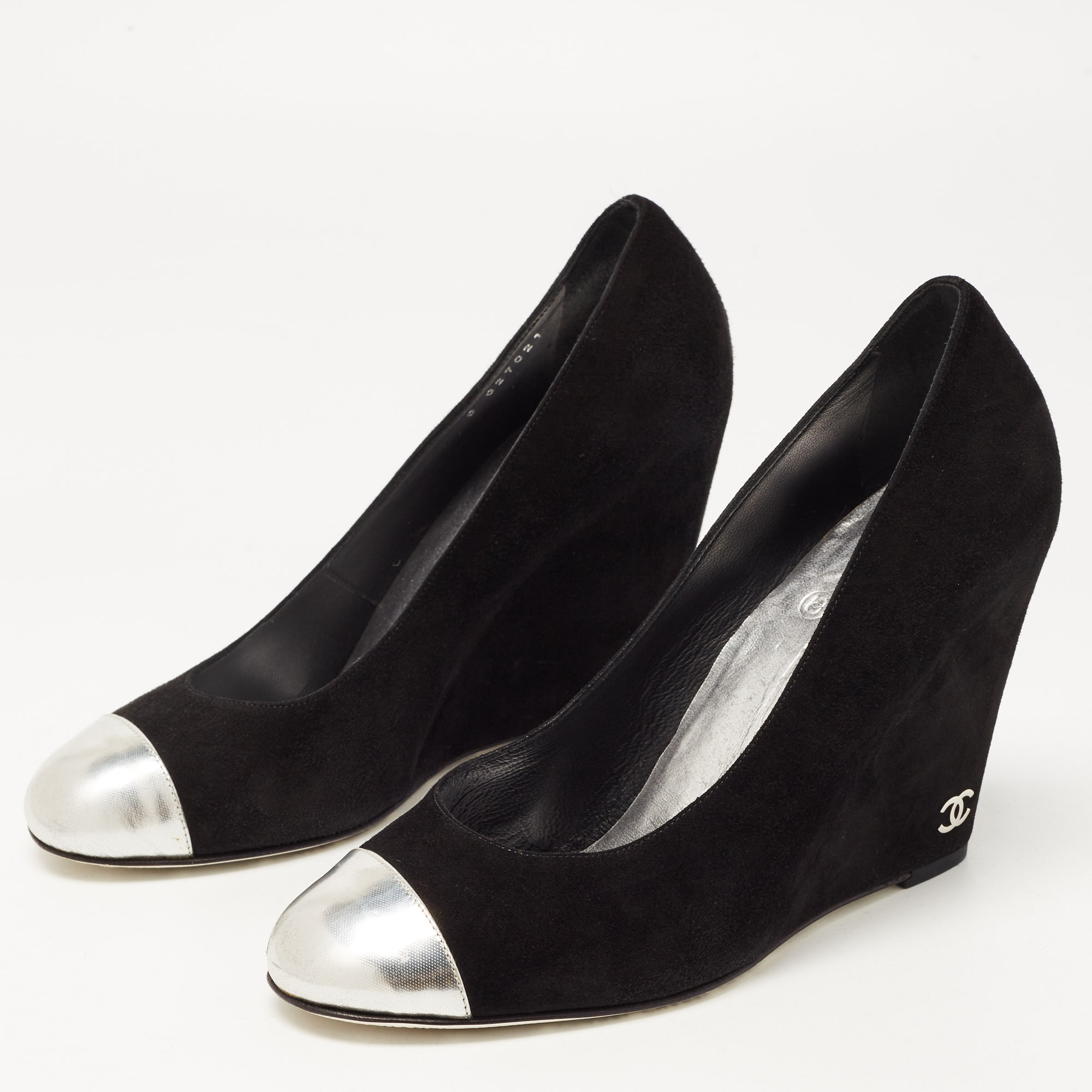 

Chanel Black/Silver Suede and Leather Cap Toe CC Wedge Pumps Size