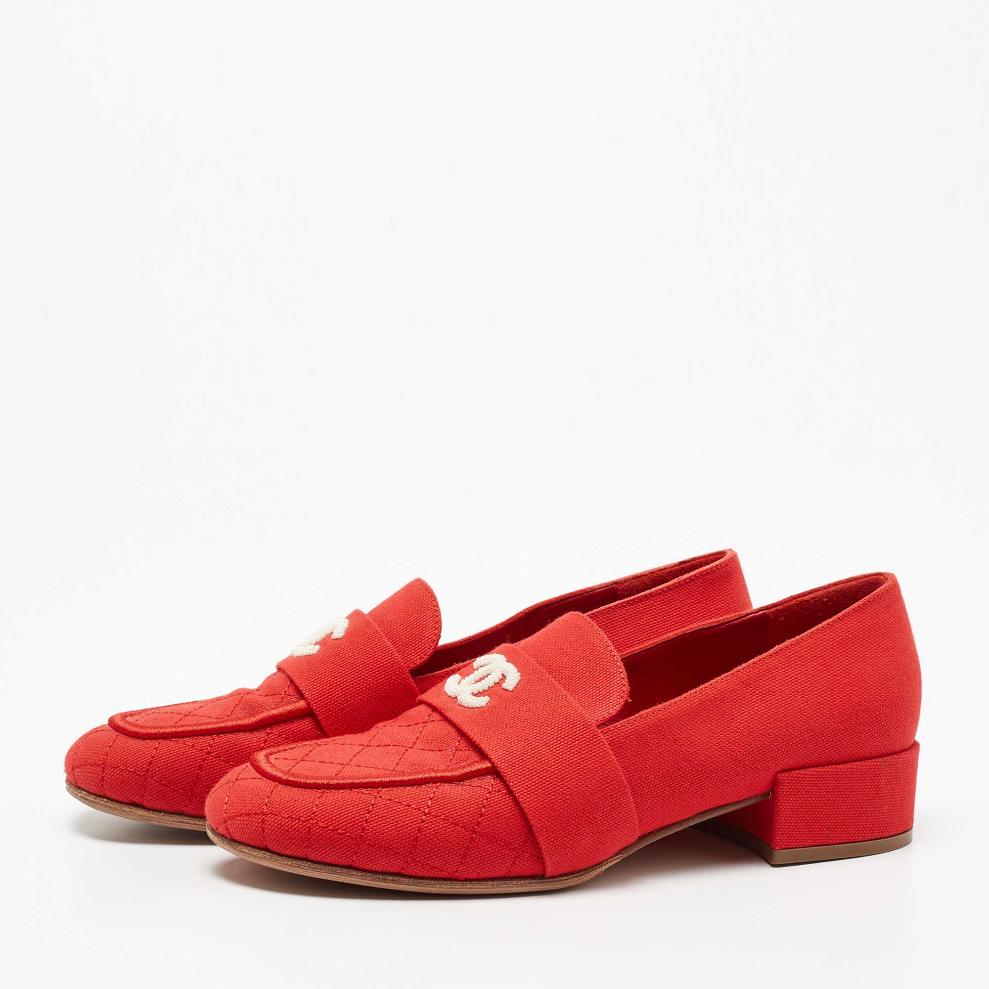 

Chanel Red Canvas Beaded CC Loafer Pumps Size