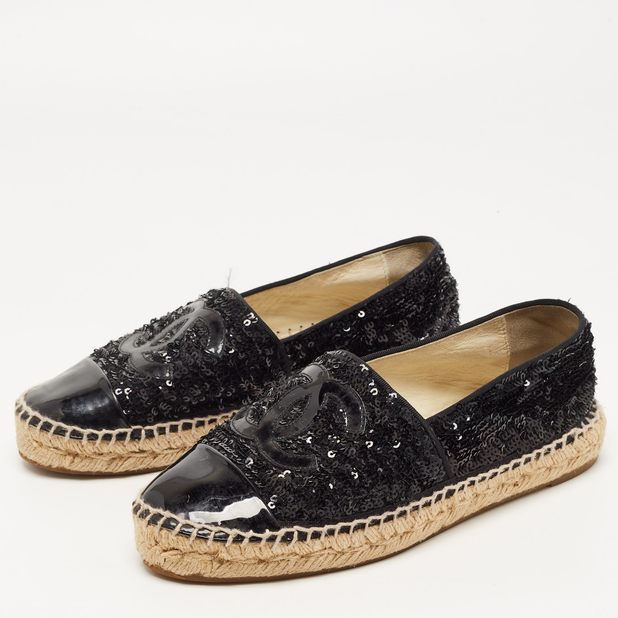 

Chanel Black Sequins and Patent Leather CC Cap Flat Espadrille Size