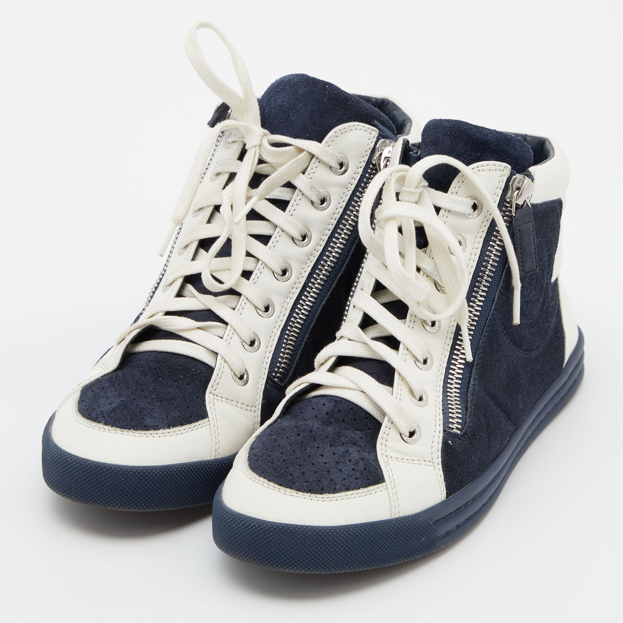 

Chanel Navy Blue/White Suede and Leather CC High Top Sneakers Size